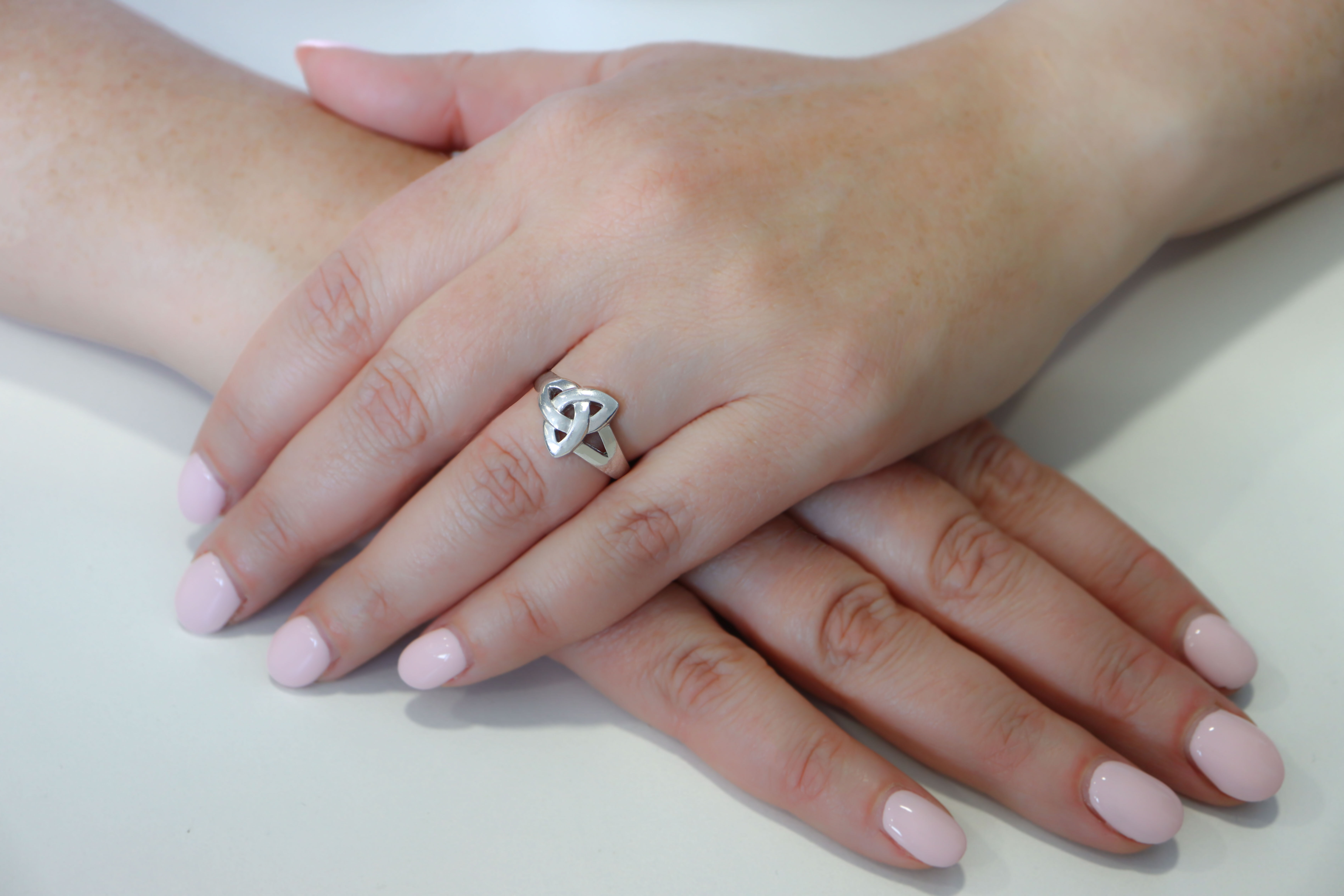 Ladies Silver Trinity Knot Ring Sku 1672 model
