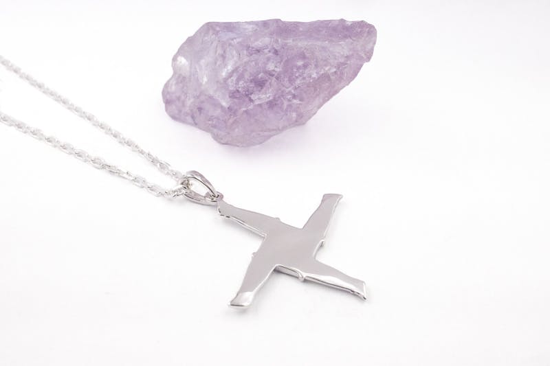 Attractive Sterling Silver St Brigids Cross Necklace