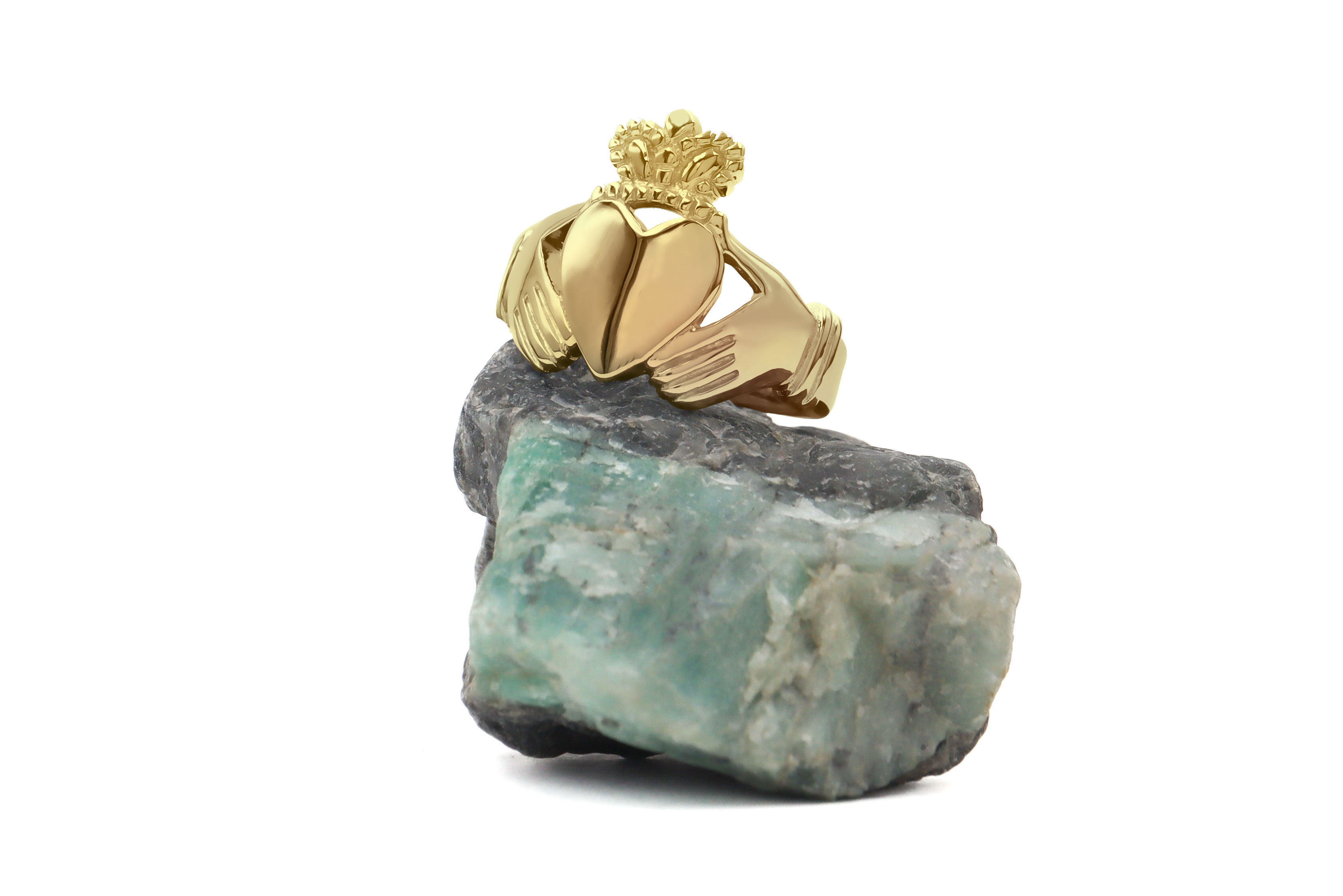 Mens Claddagh 18.0mm Ring in Yellow Gold
