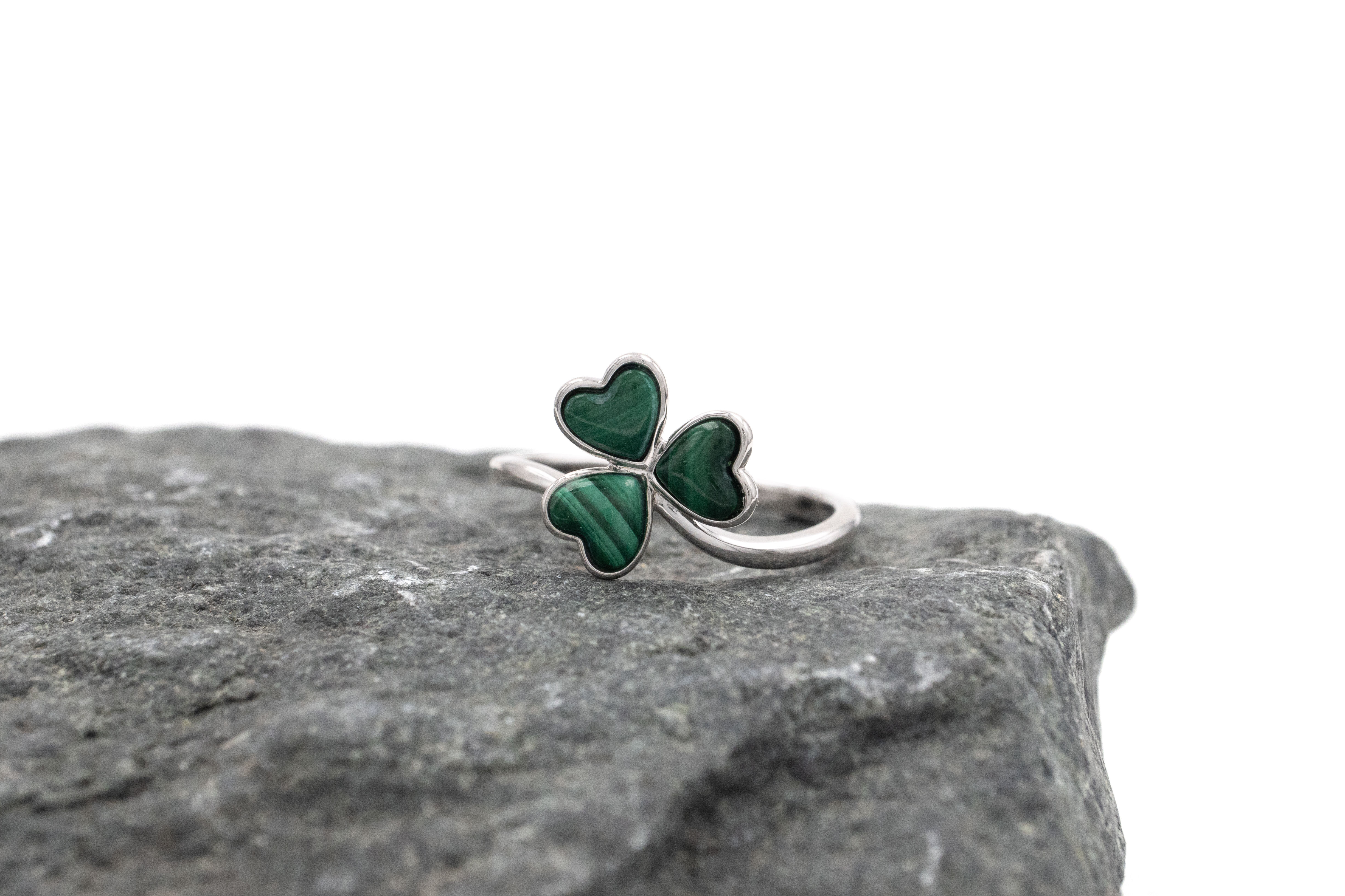 Womens Shamrock Gift Set in Sterling Silver With a Polished Finish