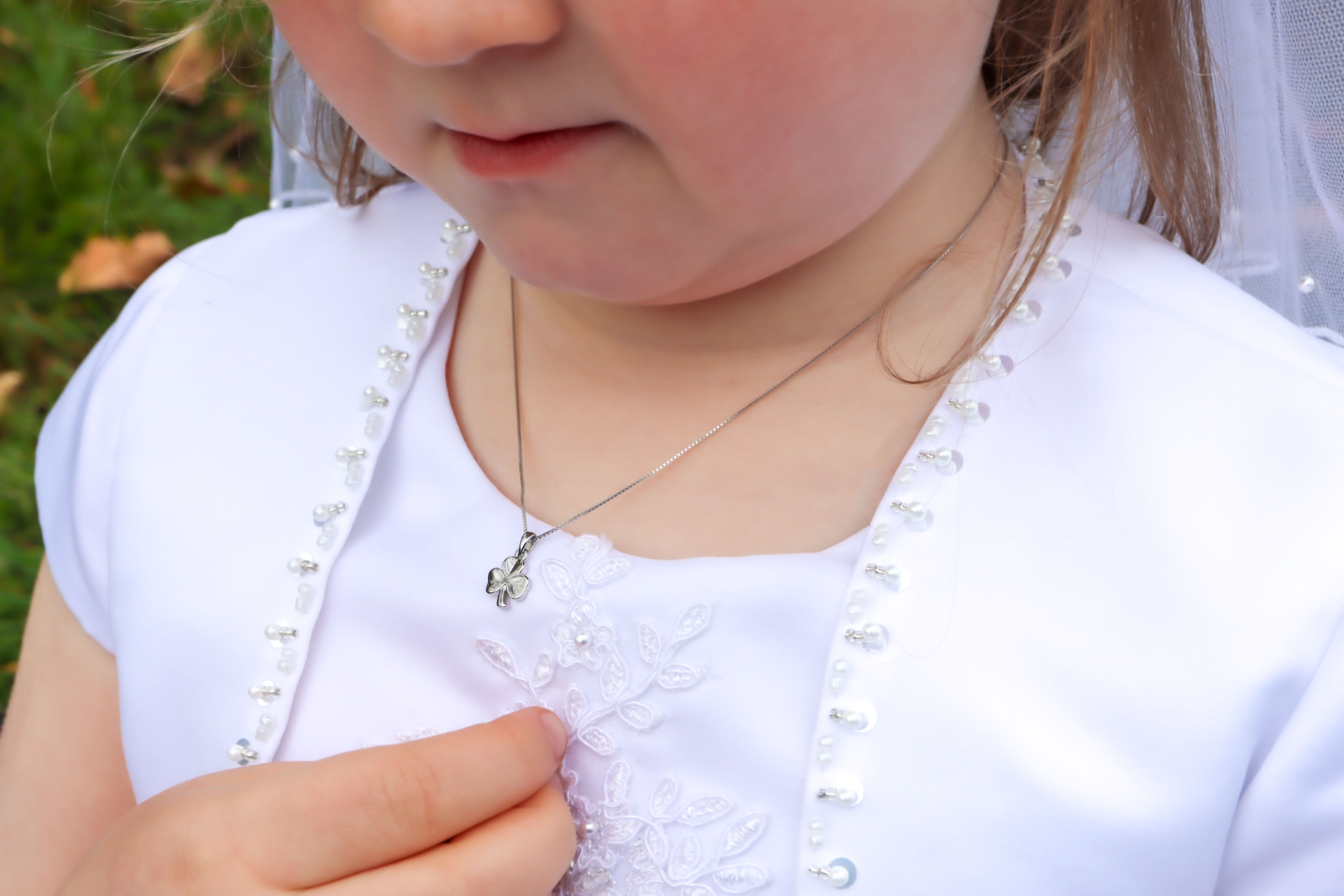 Mini shamrock pendant model 1