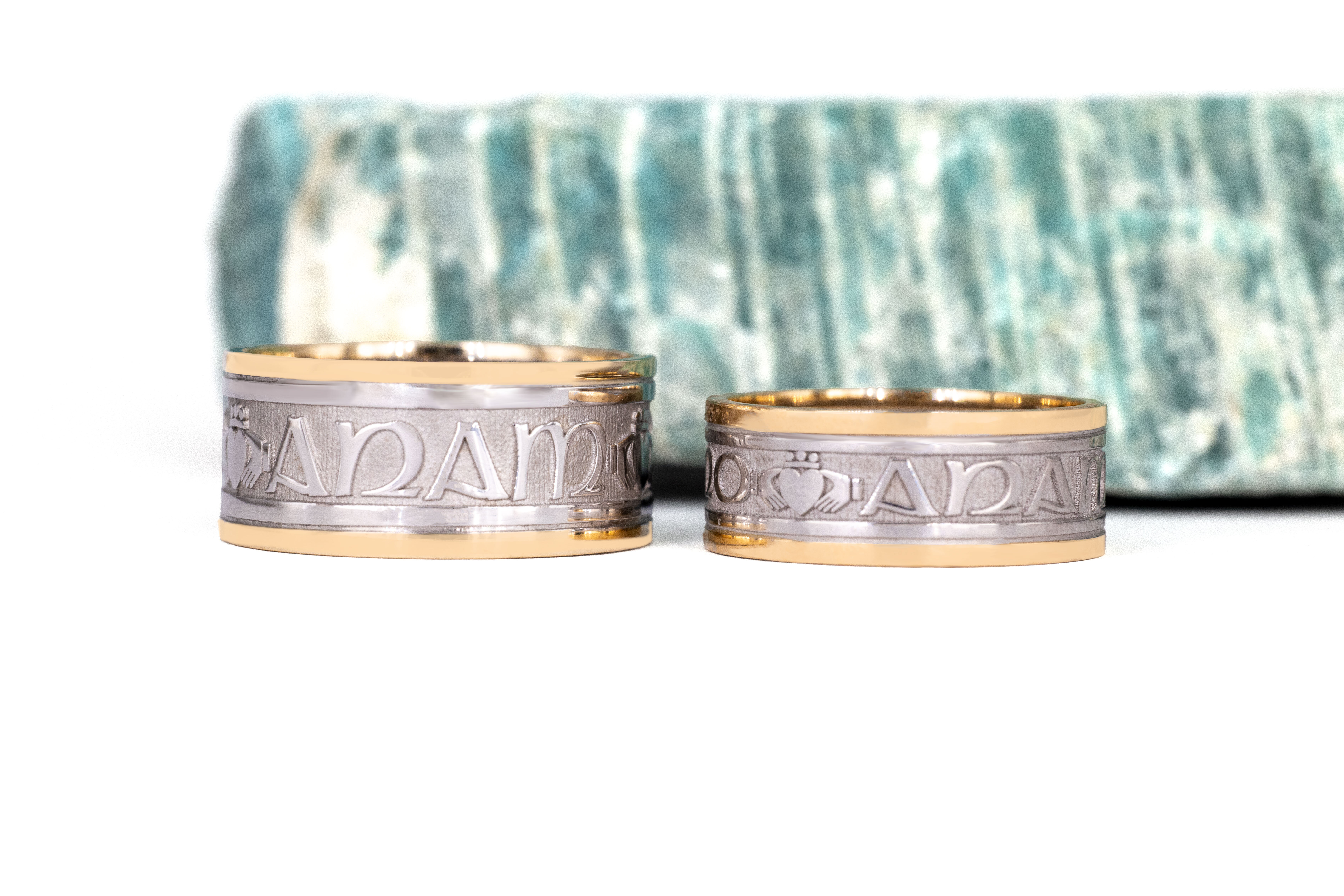 Womens Mo Anam Cara & Gaelic 9.0mm Ring in Sterling Silver & 10K Yellow Gold