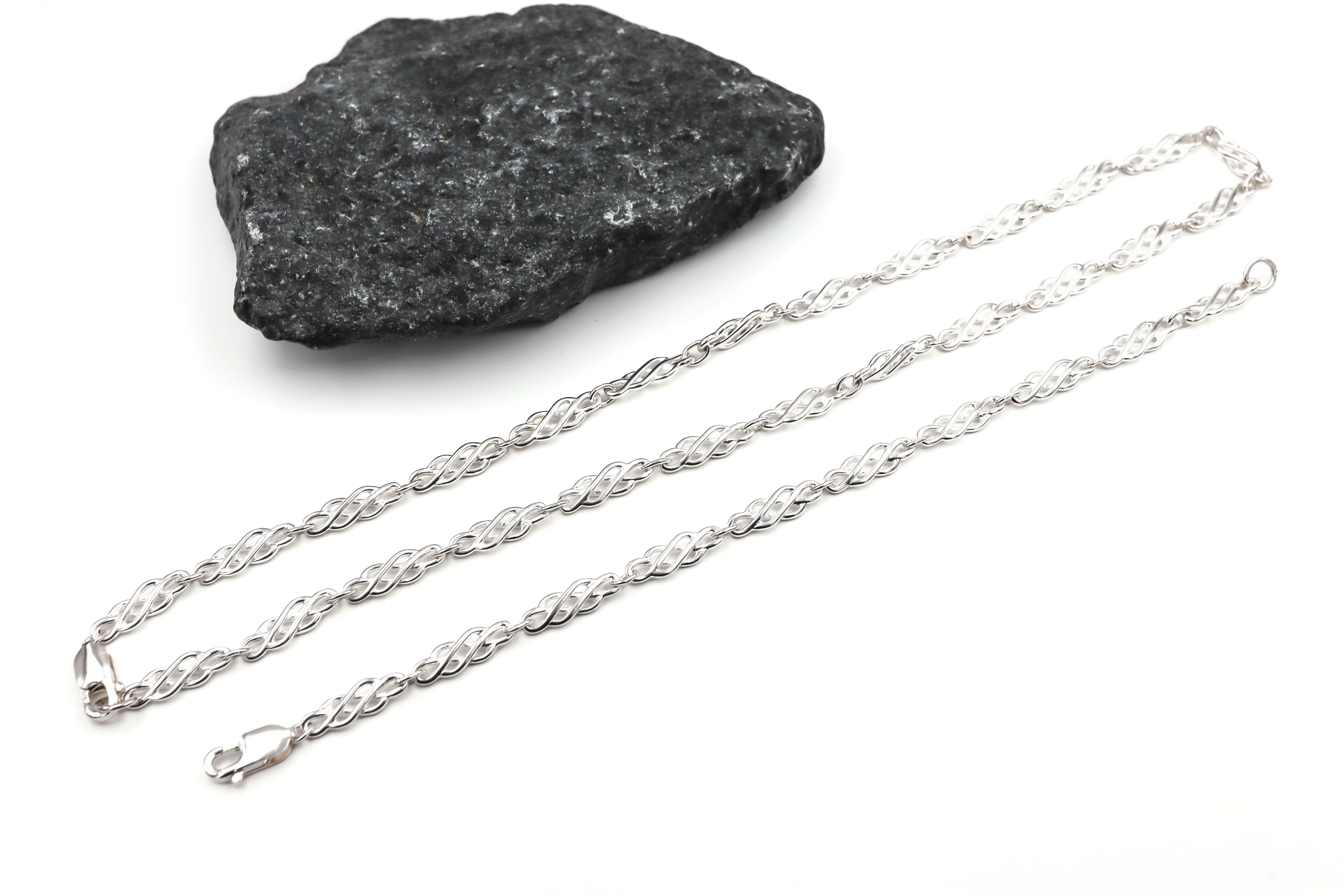 Womens Sterling Silver Celtic Knot Bracelet