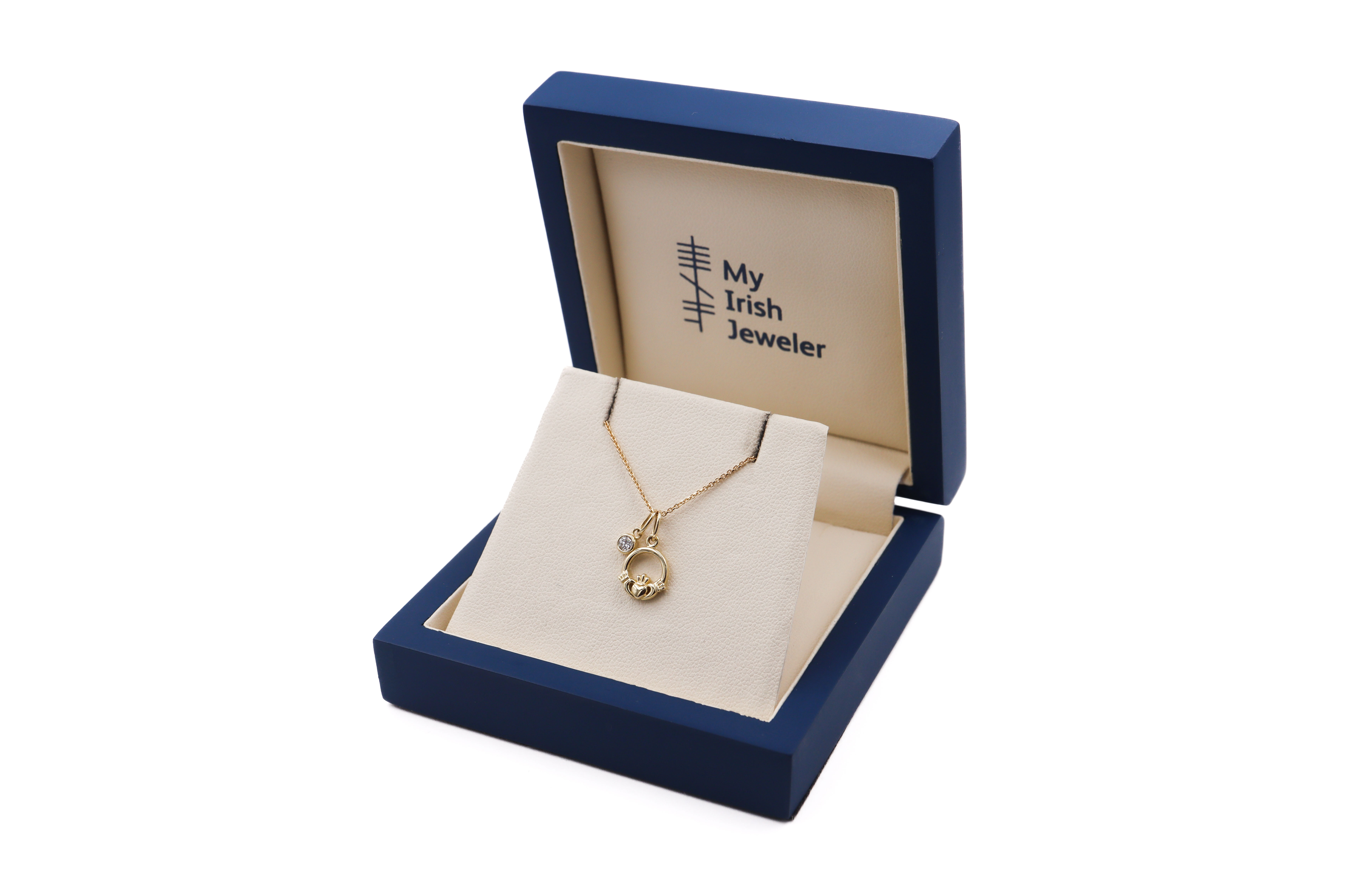 Womens Polished Claddagh Gift Set in Real Yellow Gold. In Luxury Packaging.