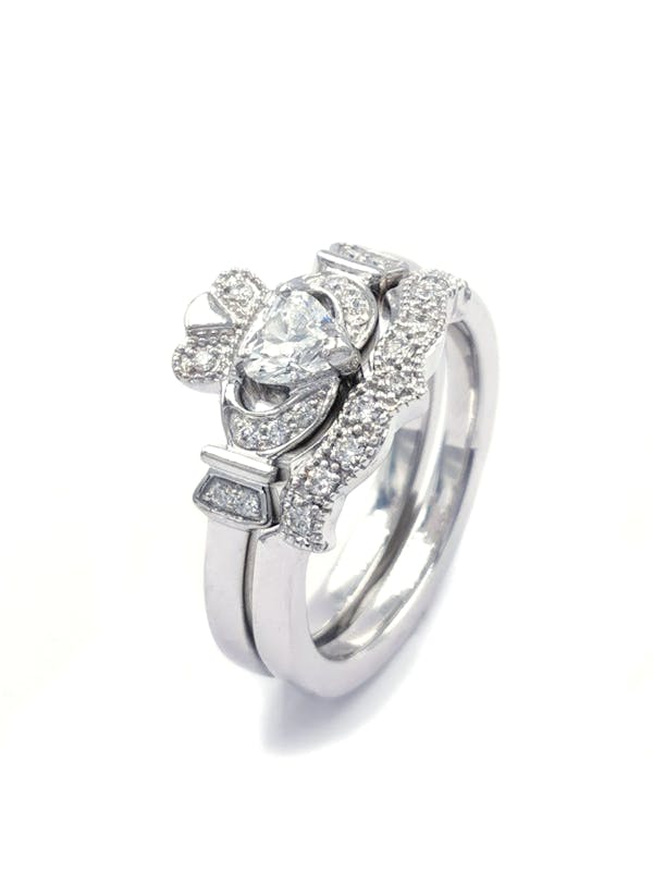 Genuine Platinum Claddagh Ring For Women