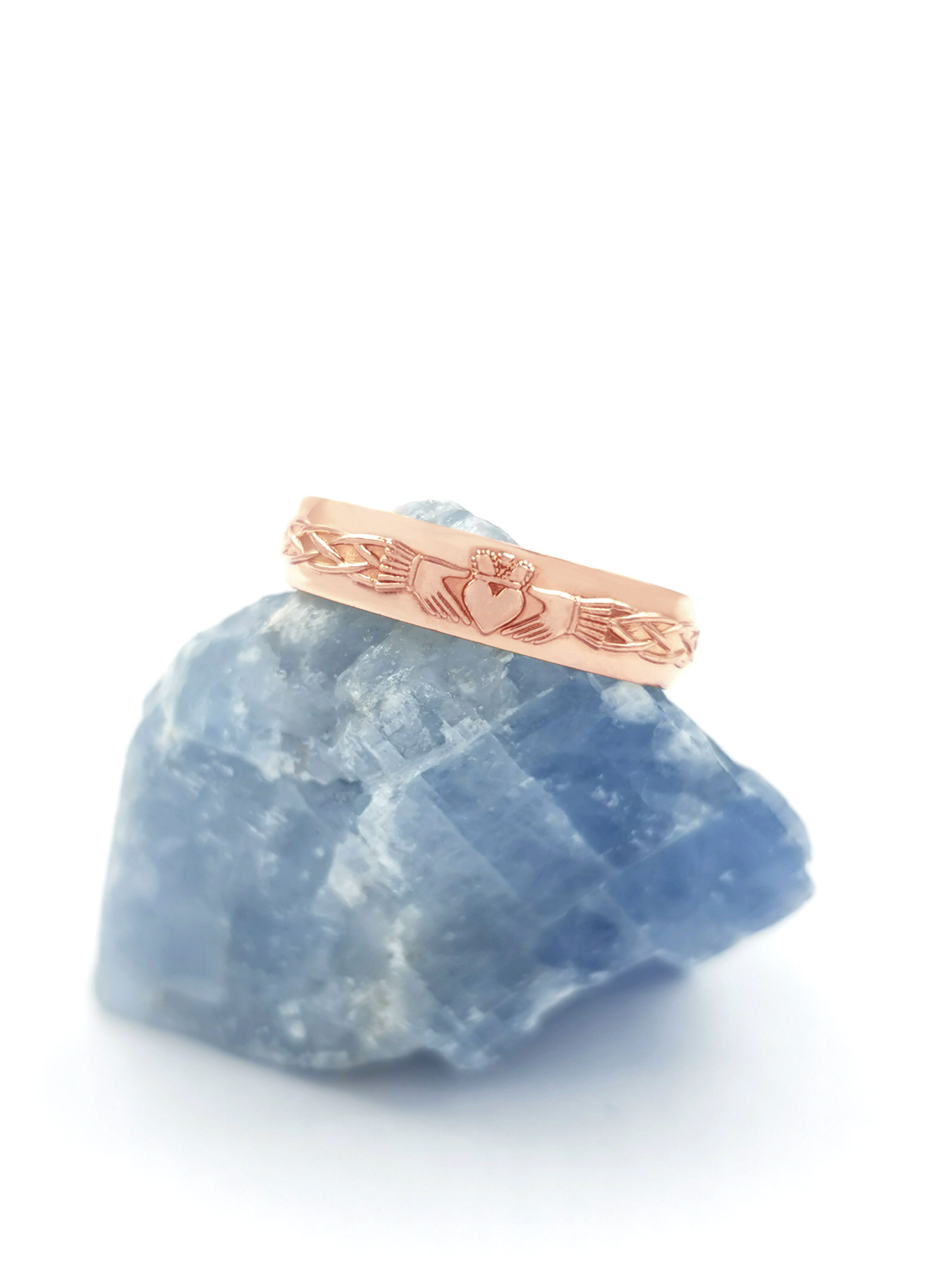 Womens Rose Gold Claddagh Wedding Ring
