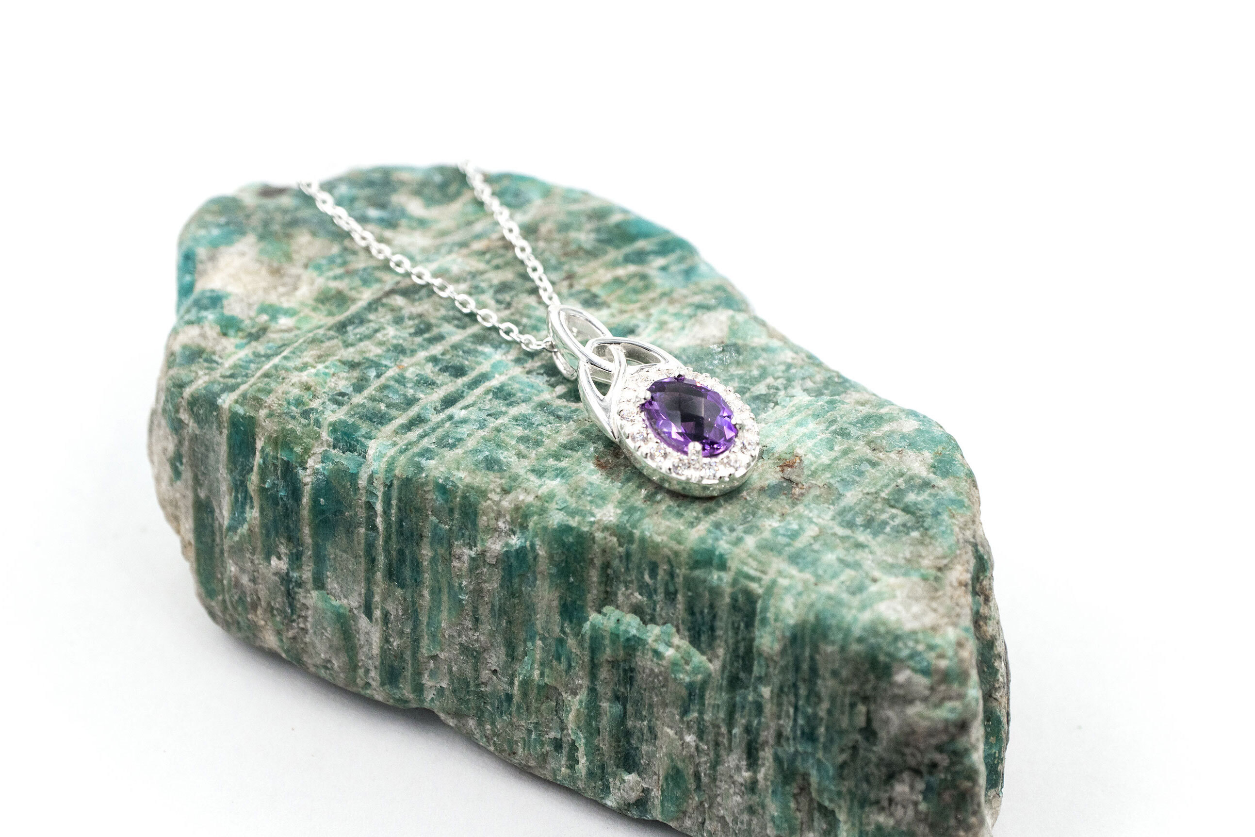 Gorgeous Sterling Silver Trinity Knot Gift Set For Women