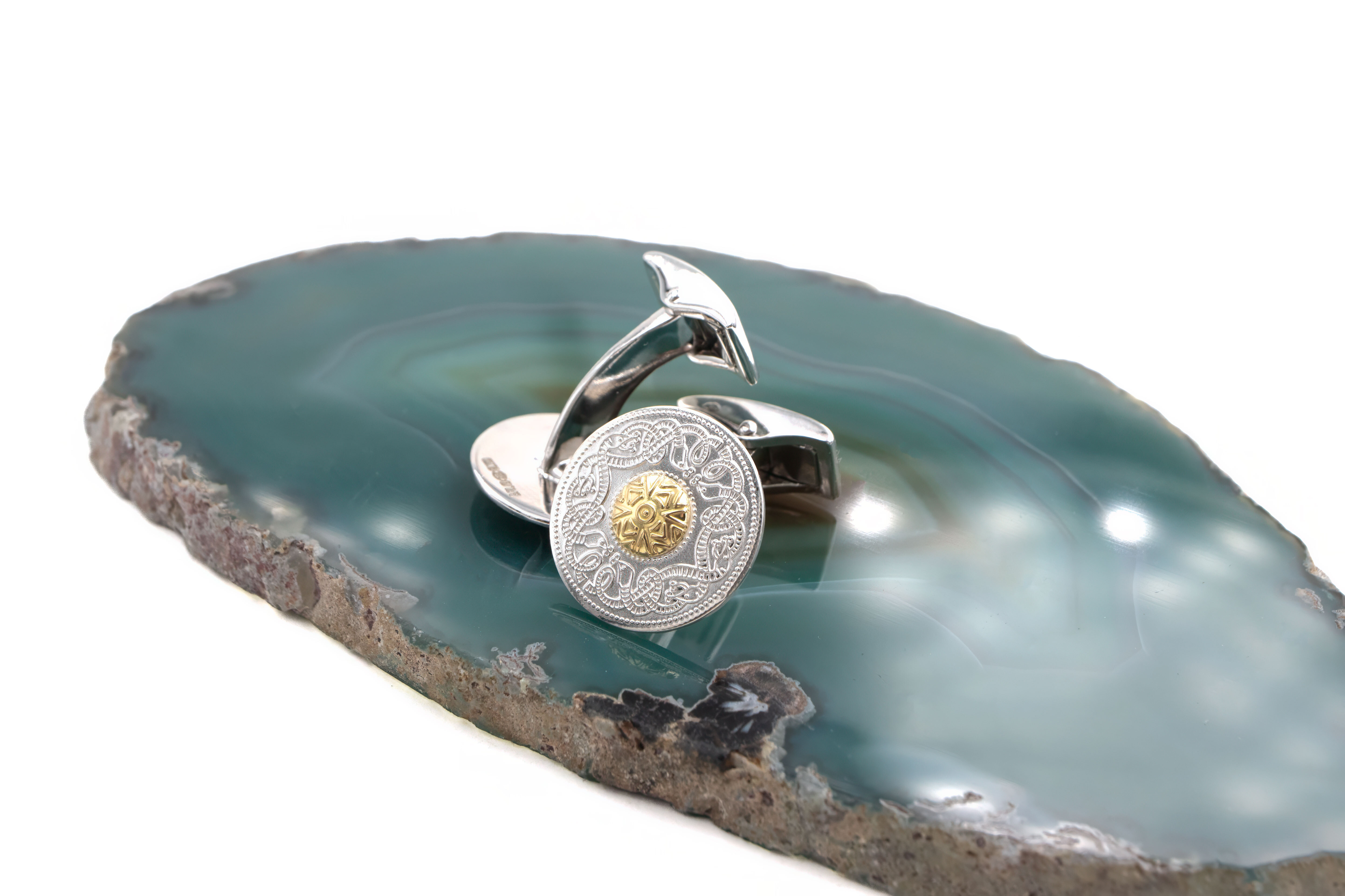 Small Striking Sterling Silver & 18K Yellow Gold Celtic Knot Cufflinks For Men. Picture Of The Back.