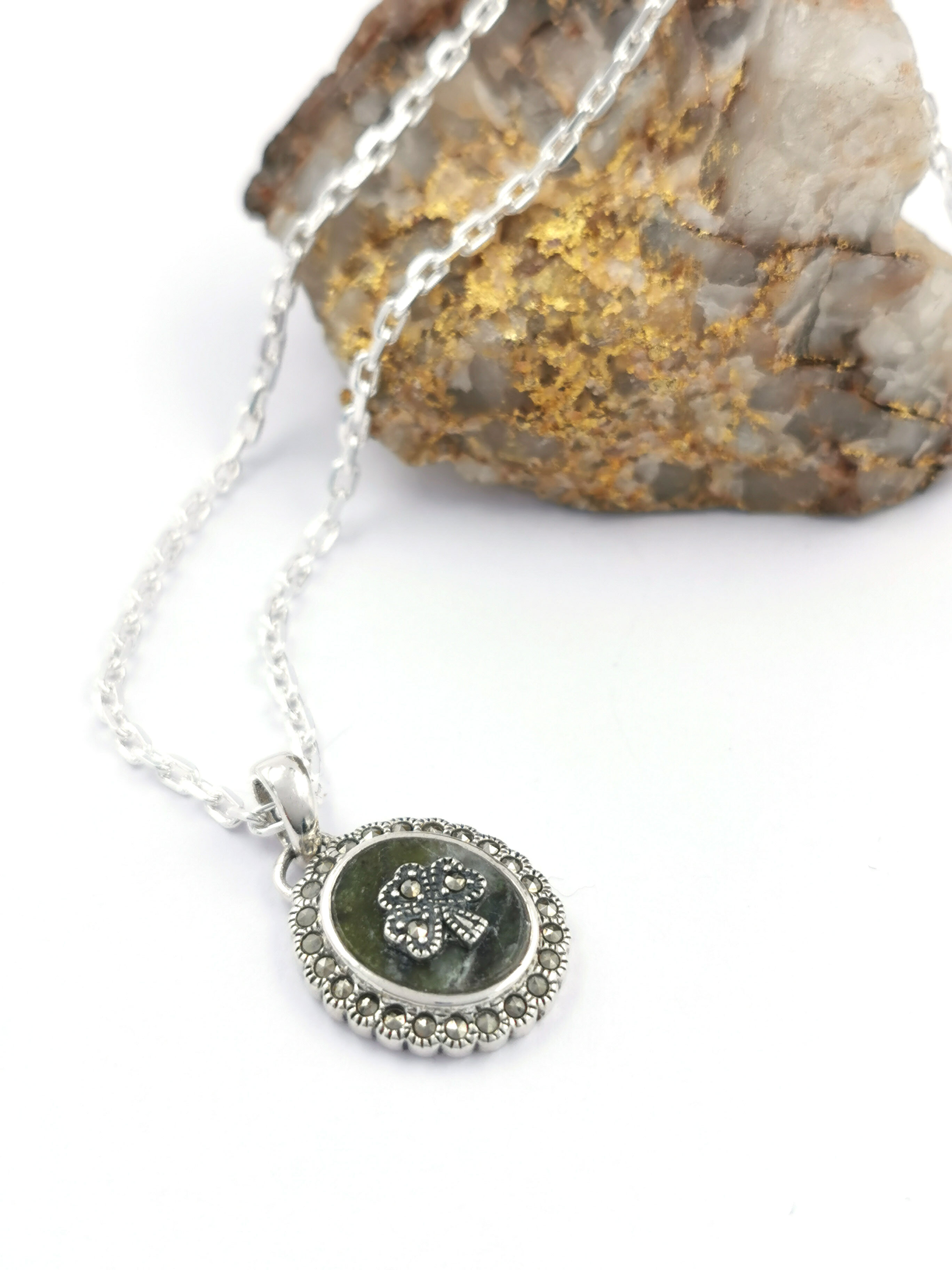 Womens Sterling Silver Shamrock & Connemara Marble Necklace
