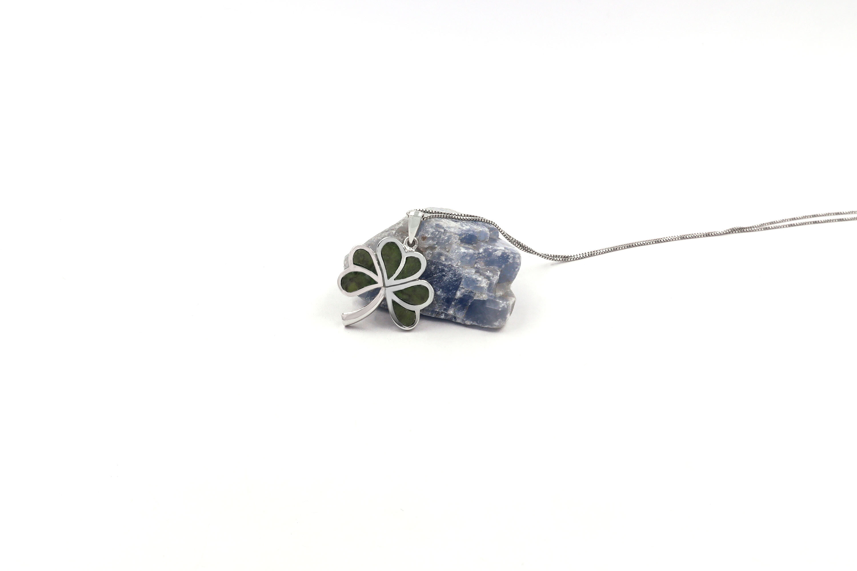 Gorgeous Sterling Silver Shamrock & Connemara Marble Necklace For Women
