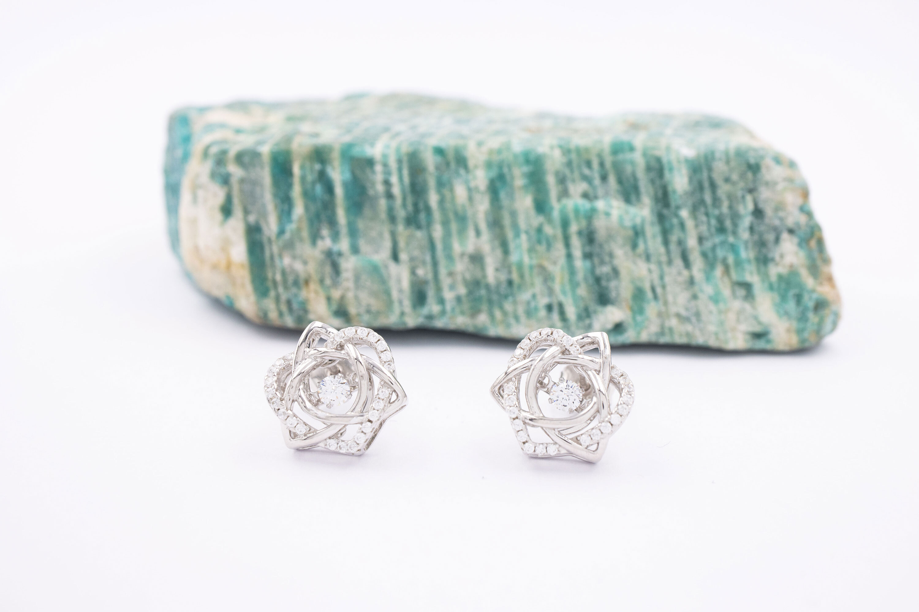 Womens Sterling Silver Trinity Knot Gift Set