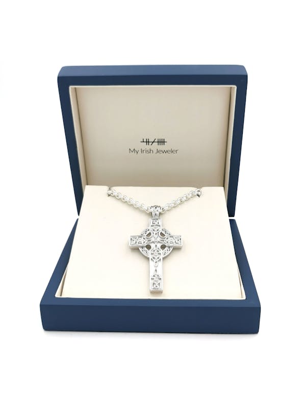 Attractive Sterling Silver Celtic Cross Necklace. In Luxury Packaging.