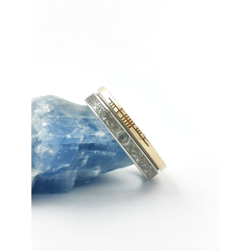 Irish White Gold & Yellow Gold Engravable Ogham 5.2mm Ring With a Florentine Finish