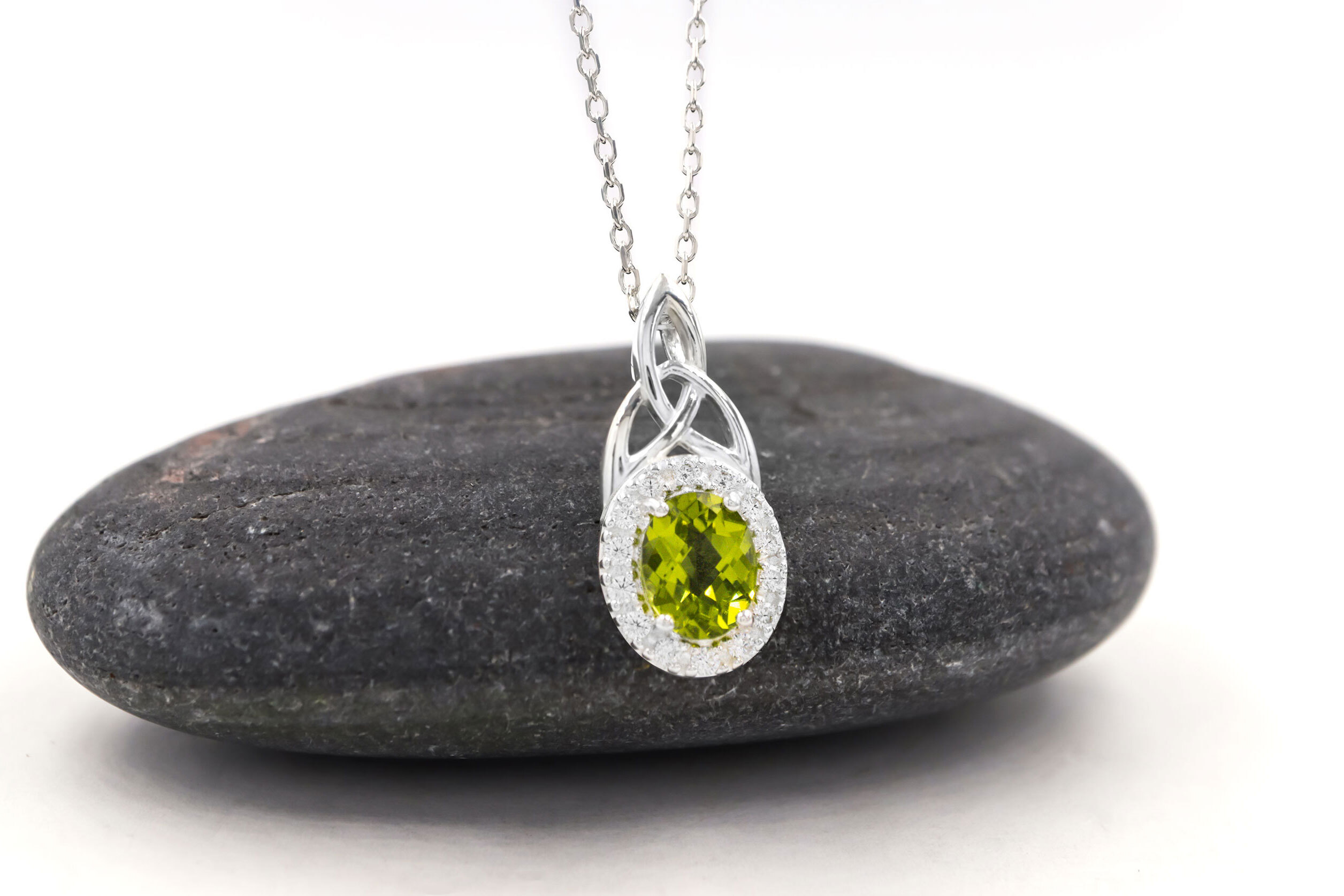 Attractive Sterling Silver Trinity Knot Gift Set For Women