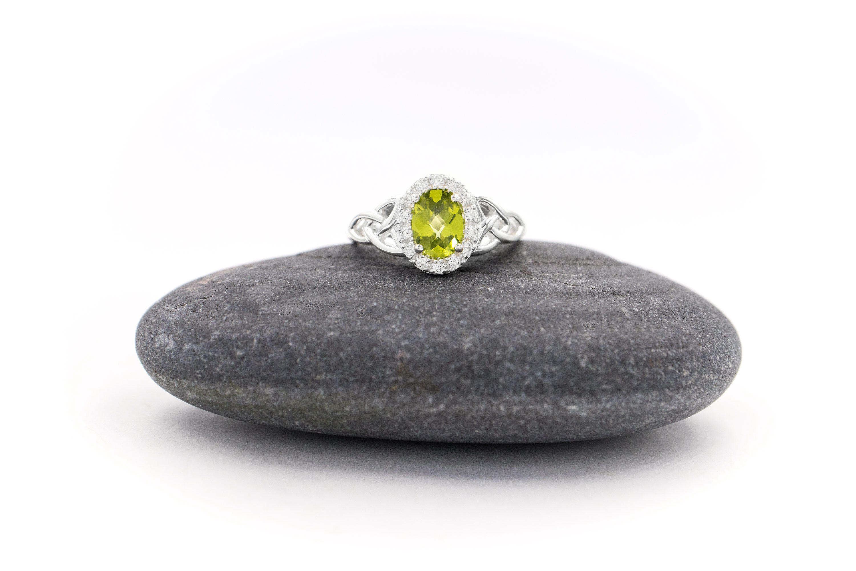 Attractive Sterling Silver Trinity Knot Gift Set For Women