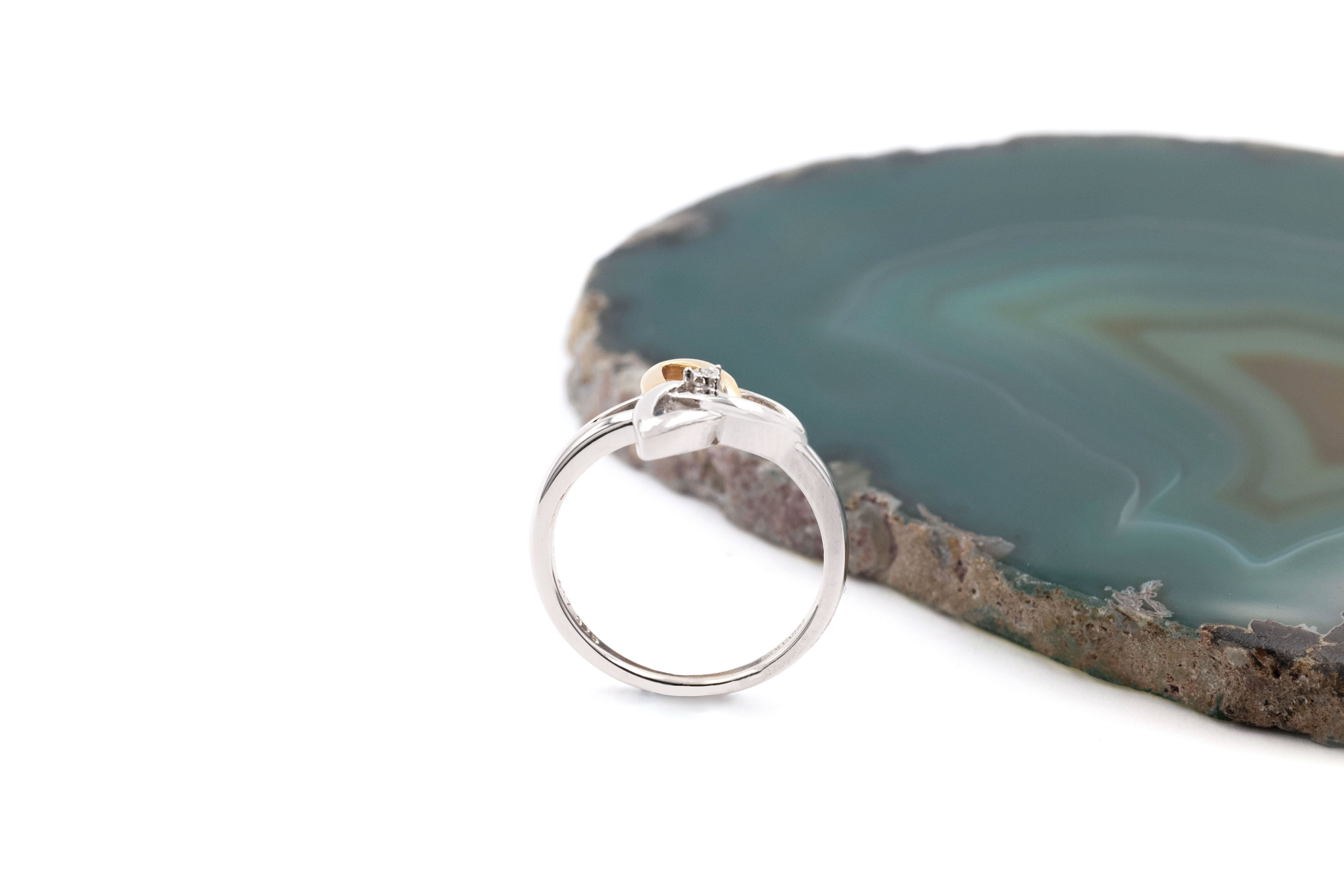 Genuine Sterling Silver Trinity Knot Ring For Women. Side View.