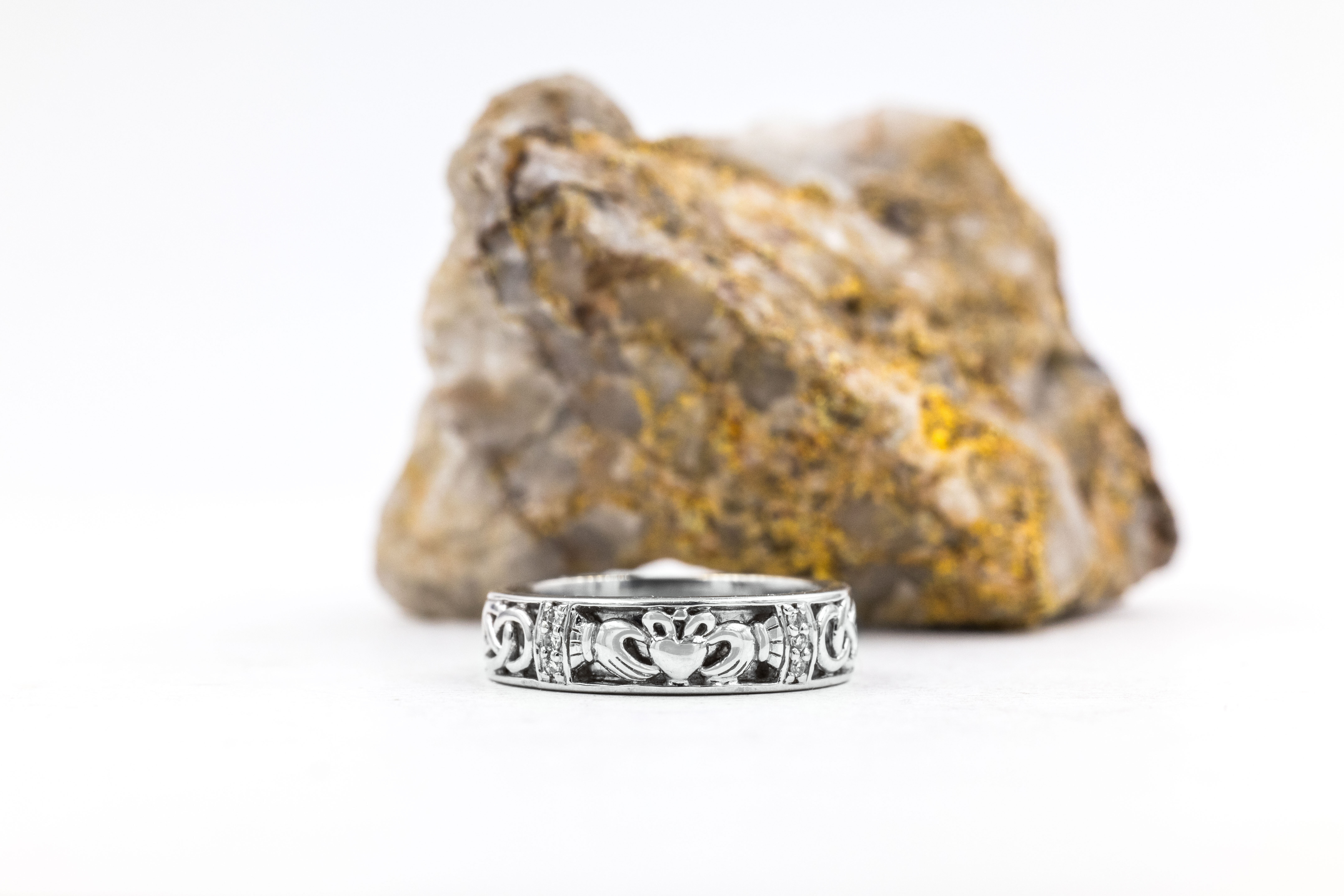 Womens Claddagh Ring in White Gold