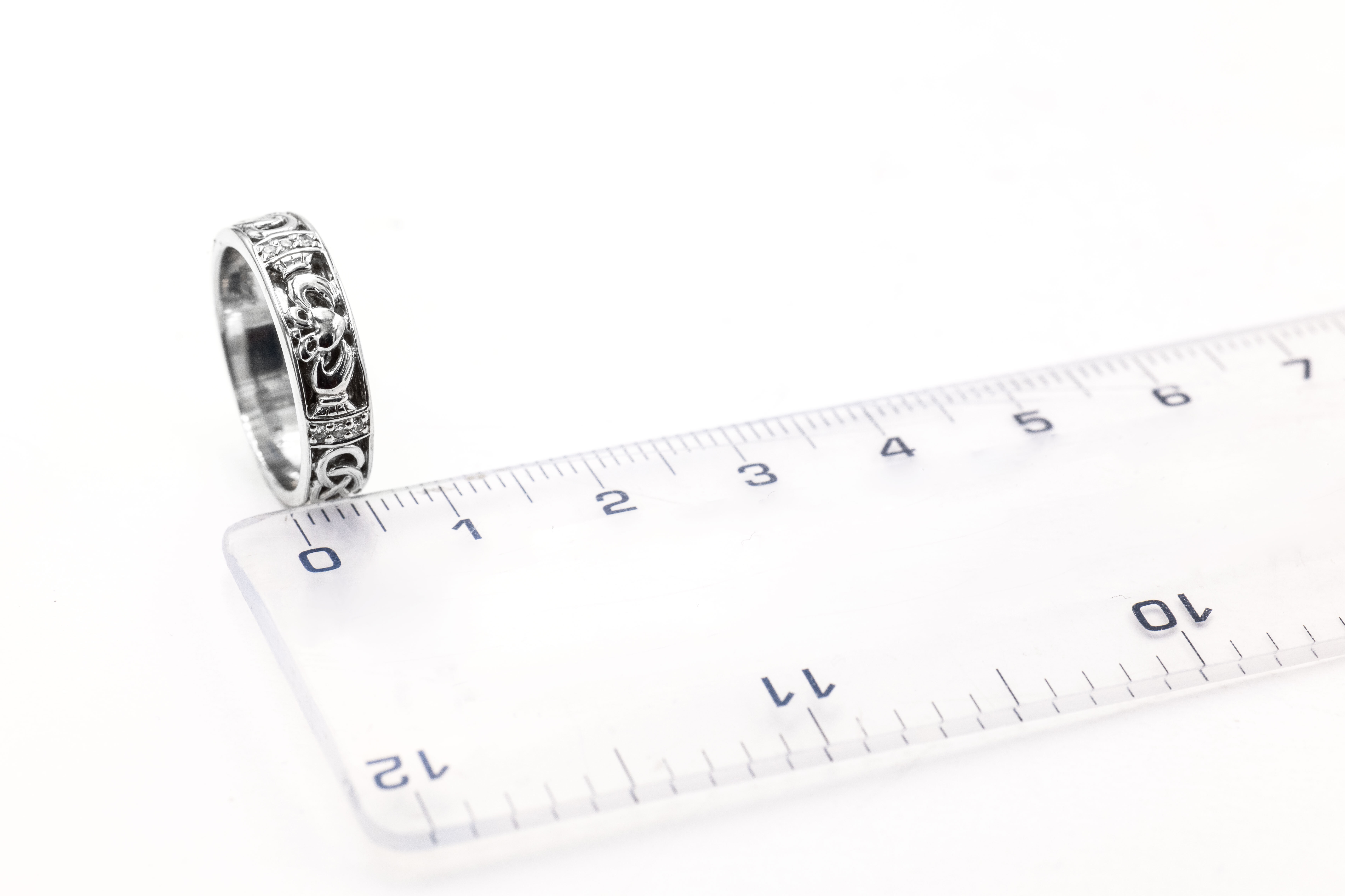 Womens 14K White Gold Claddagh Ring. Picture For Scale.