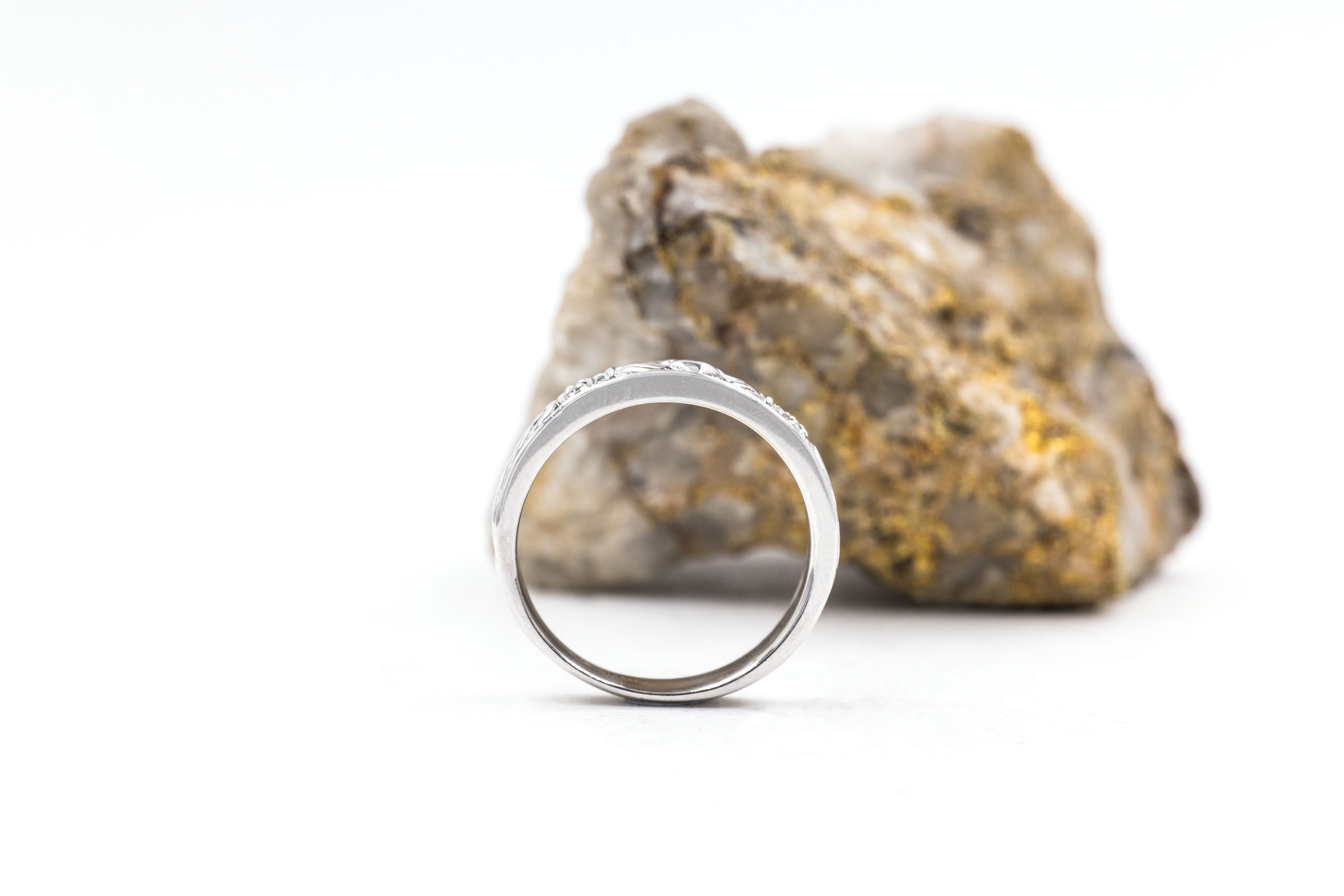 Authentic White Gold Claddagh Ring For Women. Side View.