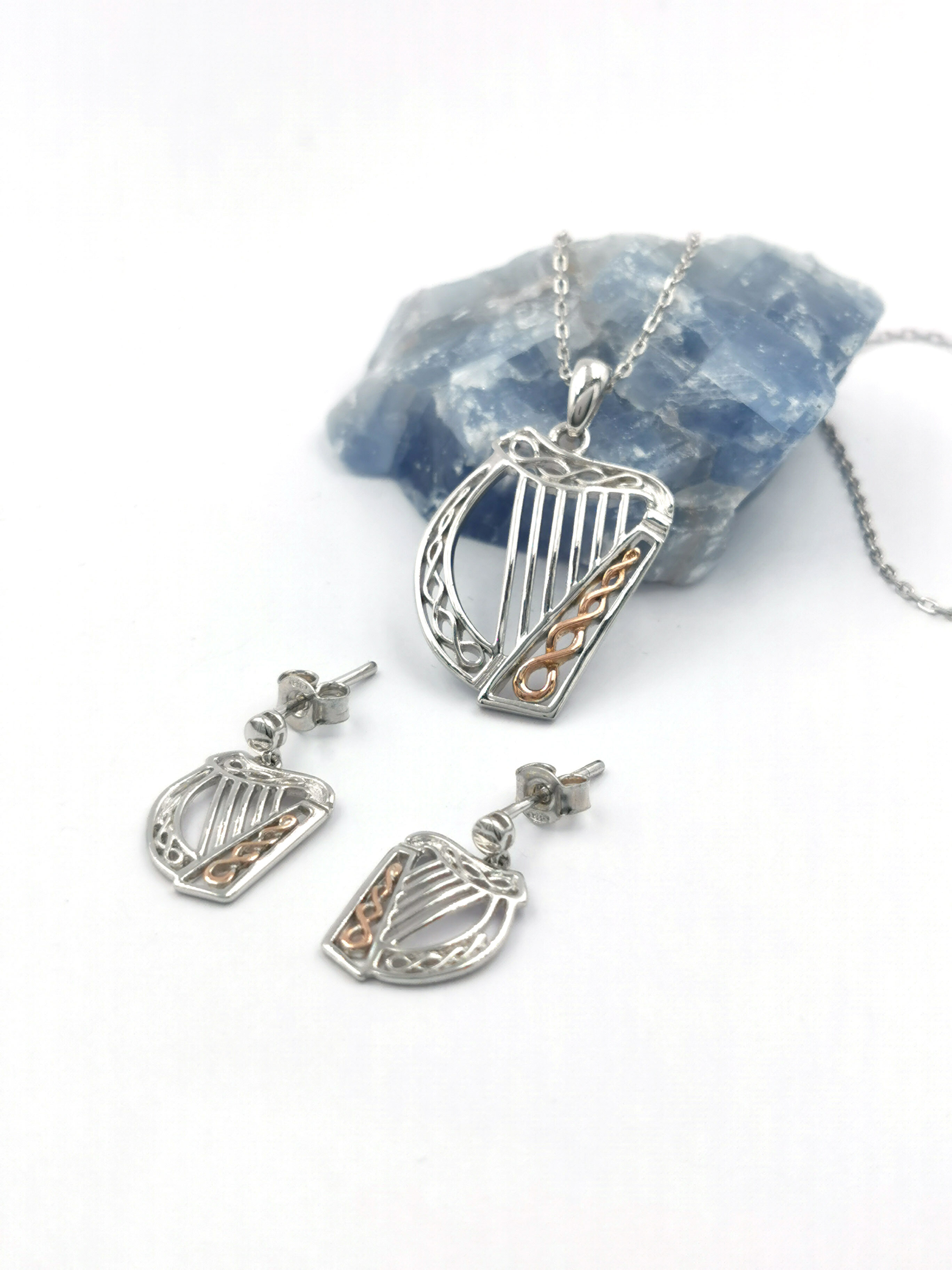 Irish Harp - Show with Light Cable Chain