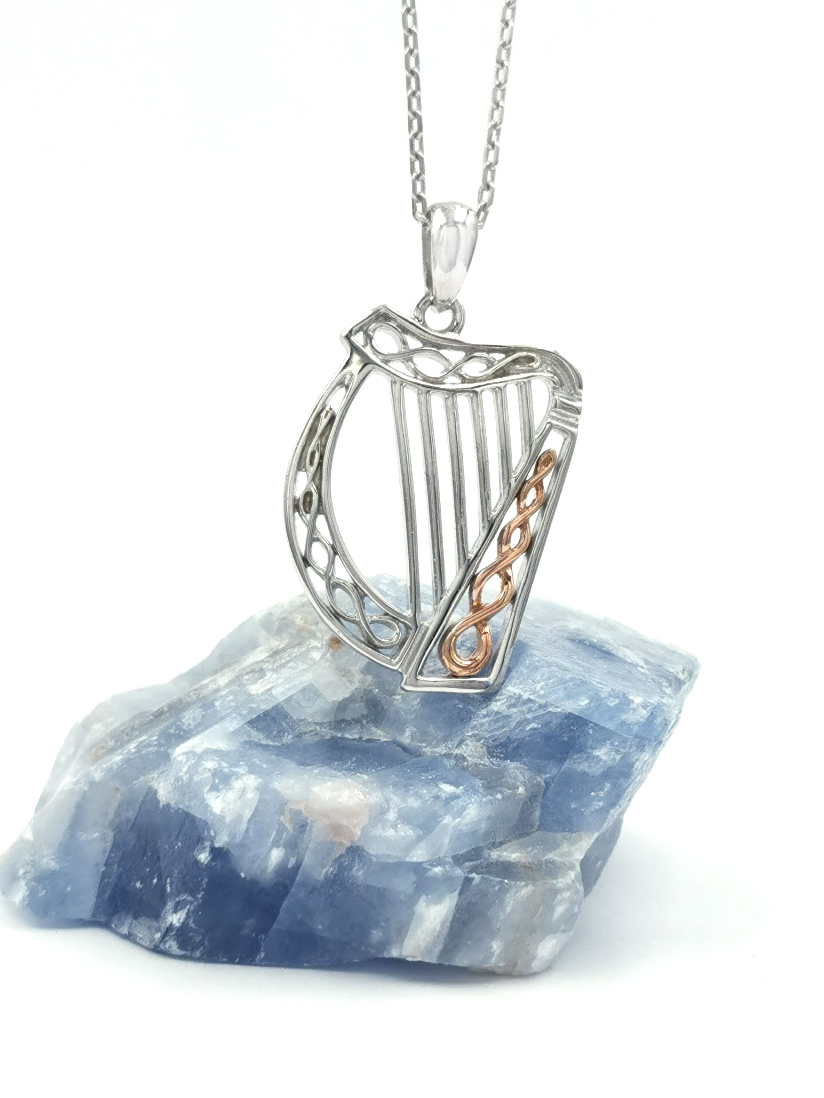 Irish Harp - Show with Light Cable Chain