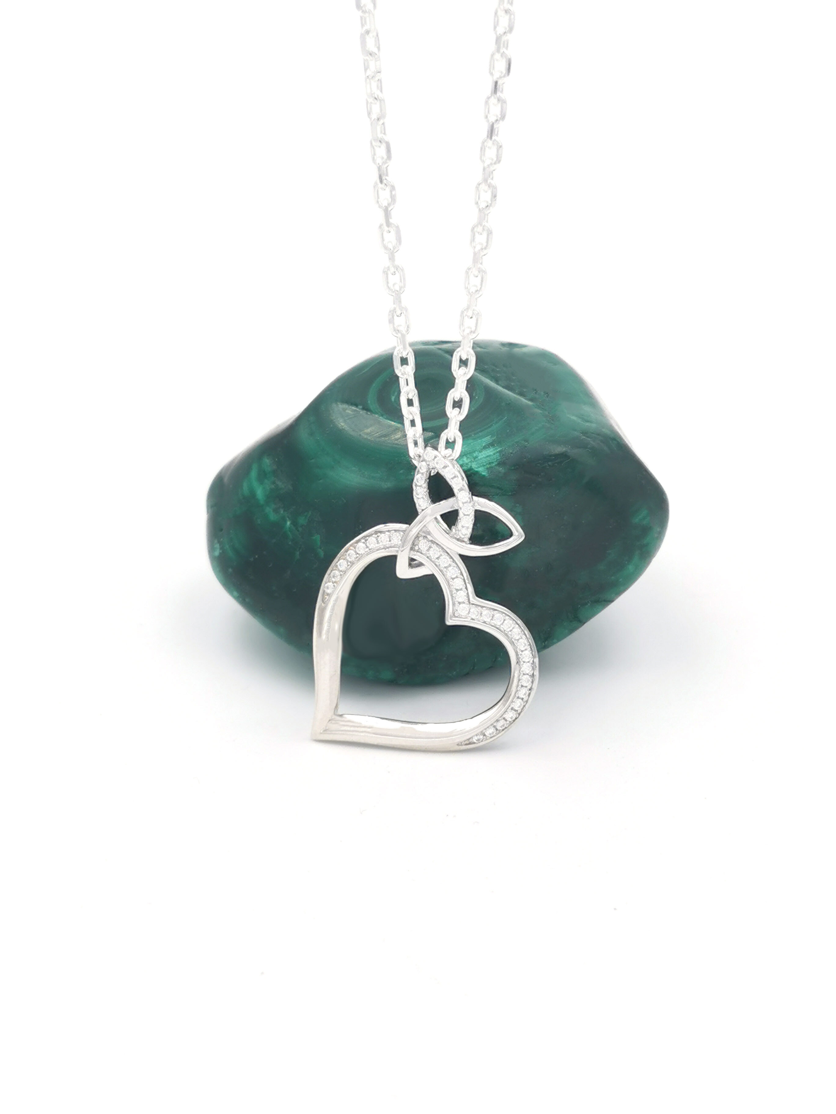 Trinity Knot - Shown with Light Cable Chain