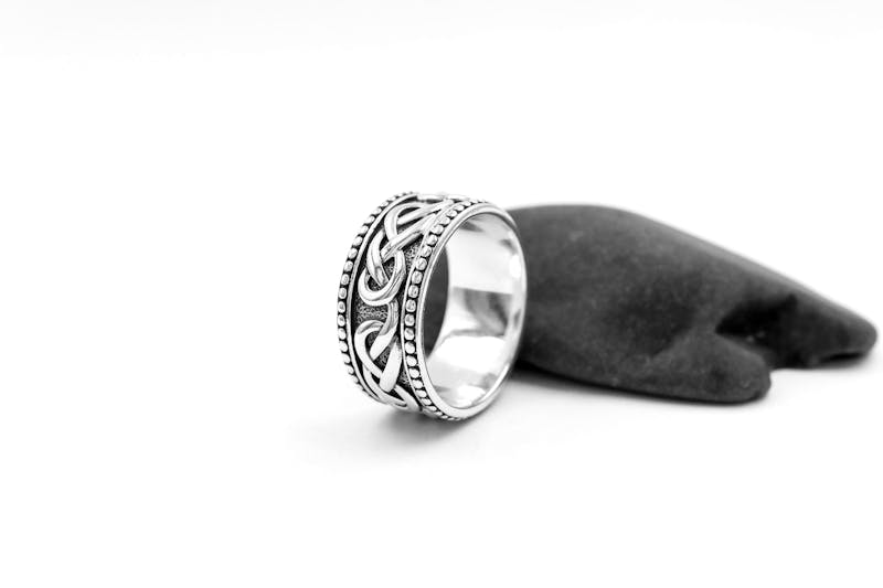 Striking Sterling Silver Celtic Knot Gift Set For Men