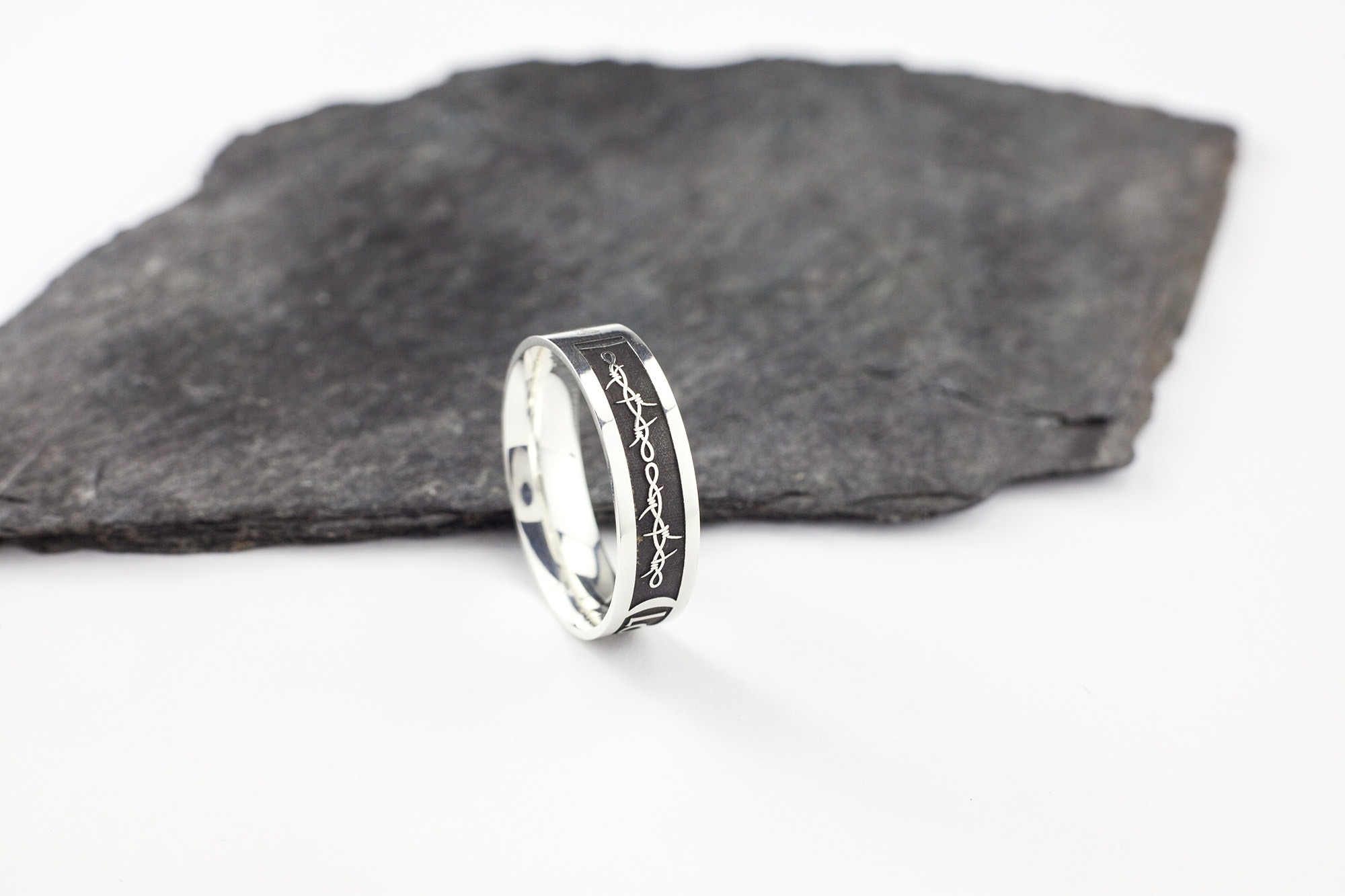 Striking Sterling Silver Gaelic Ring With a Oxidized Finish