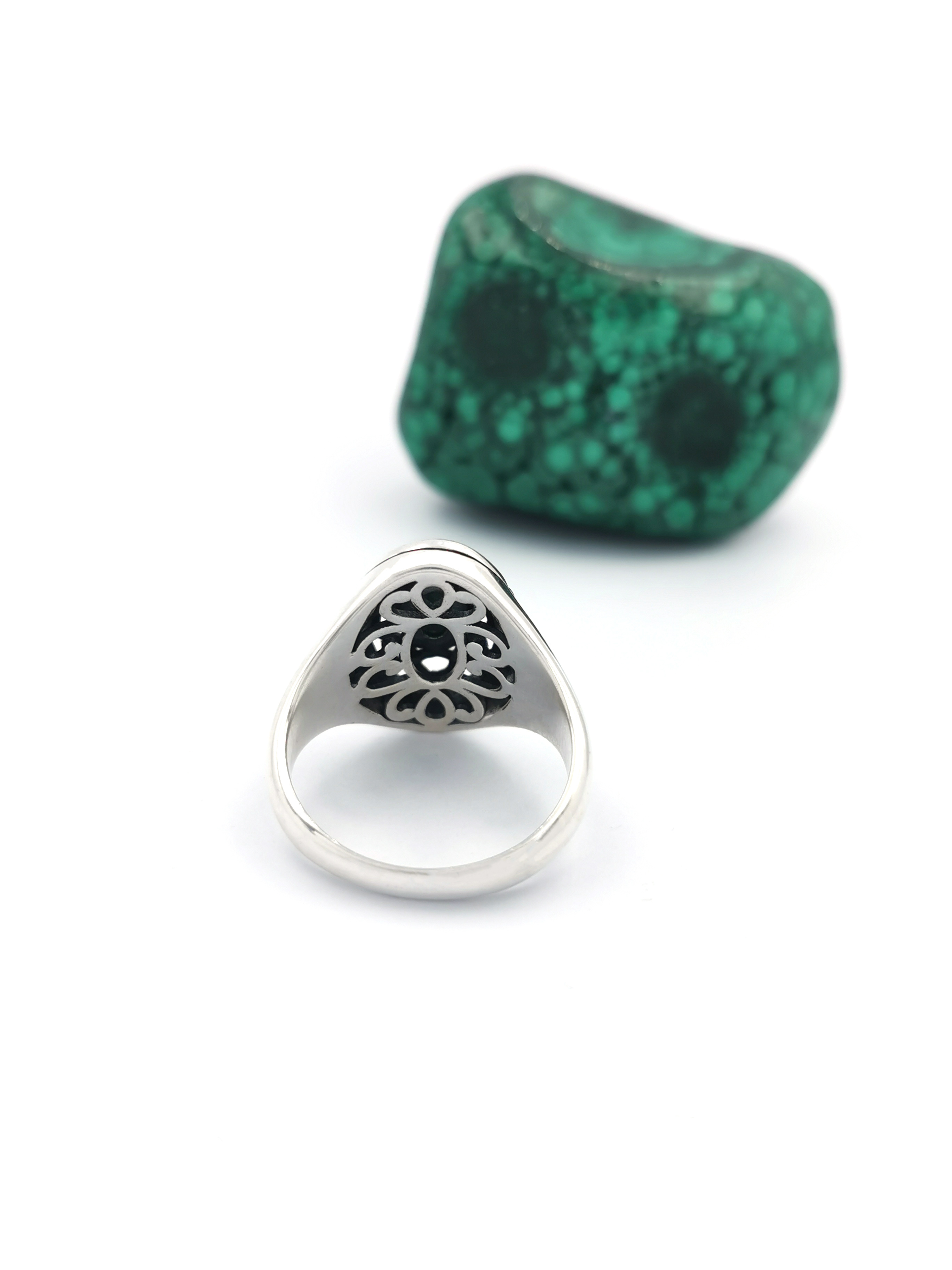 Irish Sterling Silver Celtic Knot Ring For Women. Picture Of The Back.