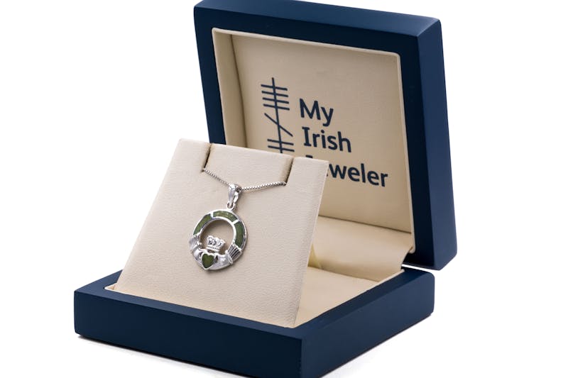 Womens Claddagh Gift Set in Sterling Silver