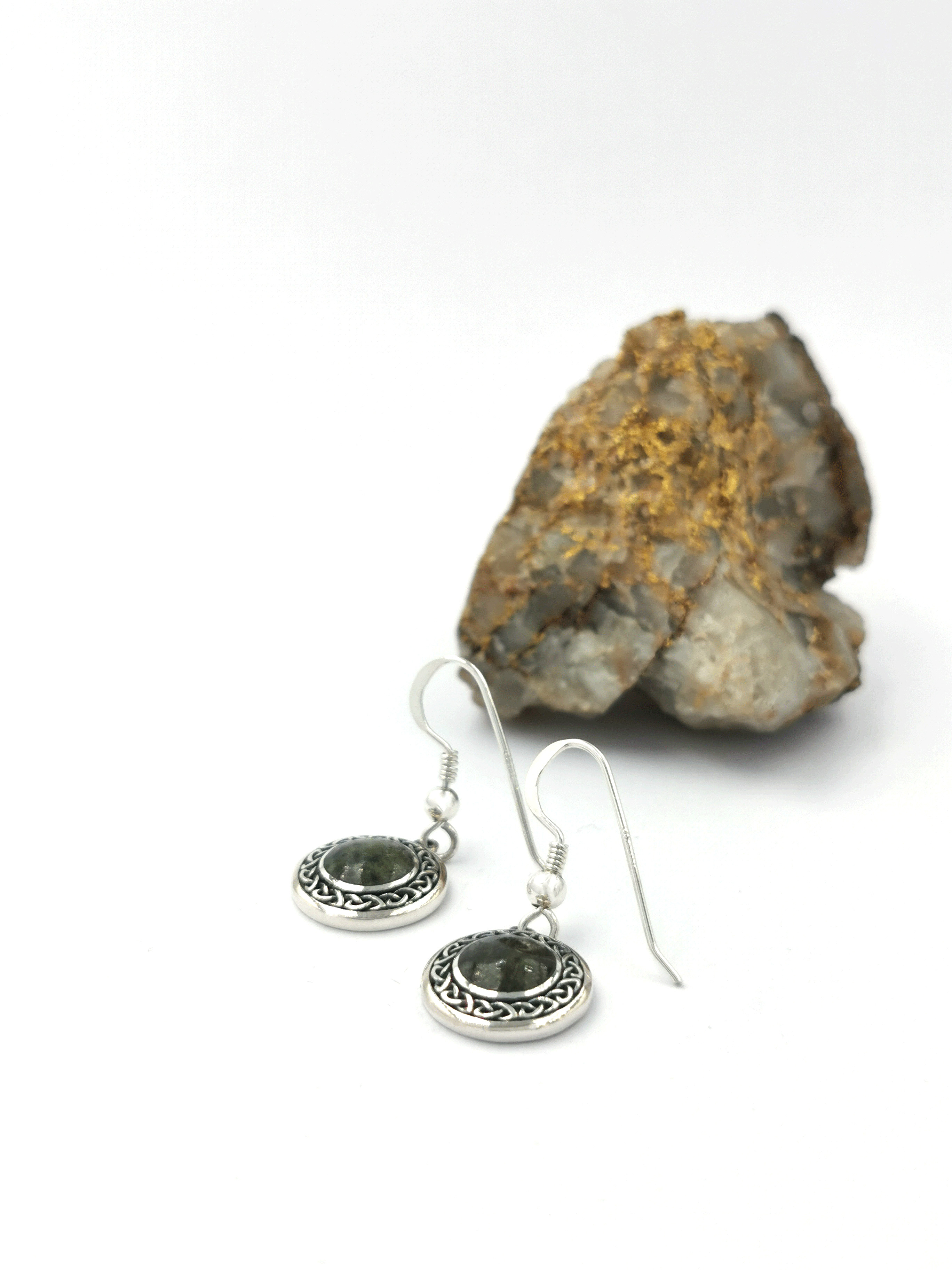 Authentic Sterling Silver Trinity Knot Gift Set For Women. Side View.