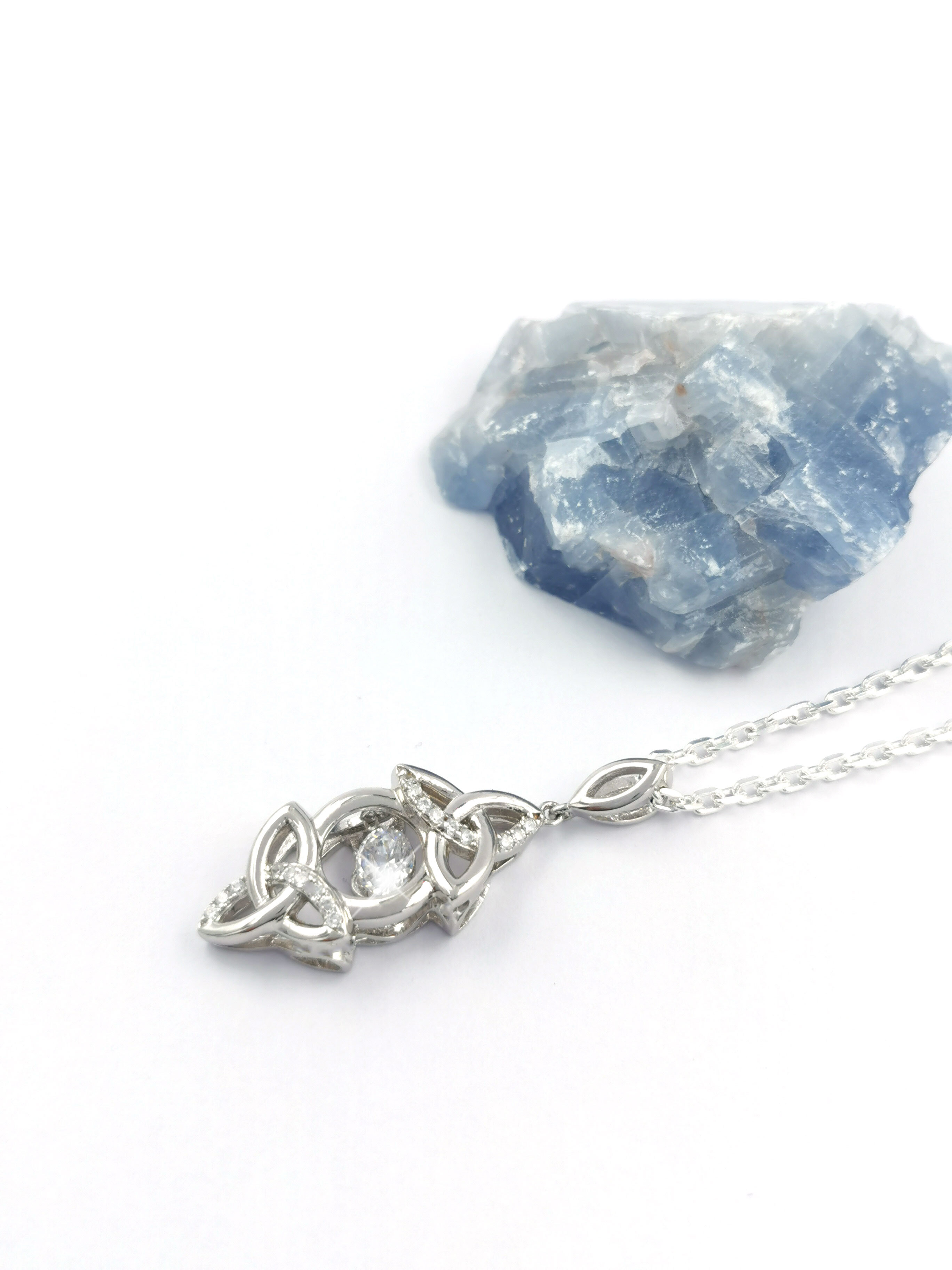 Attractive Sterling Silver Trinity Knot Necklace For Women