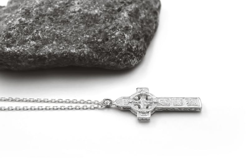 Authentic 18K White Gold Celtic Cross & High Crosses Of Ireland Necklace