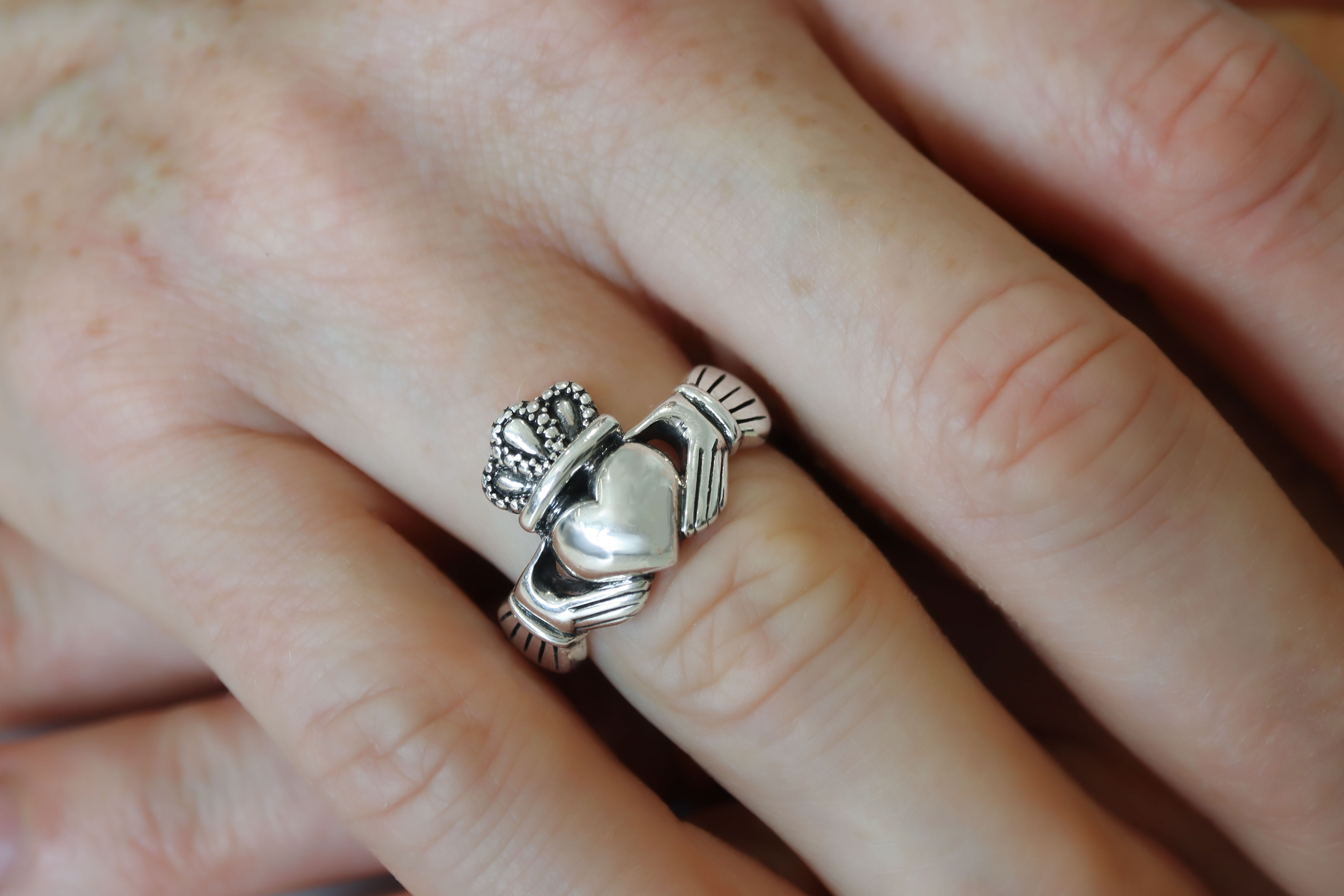 Sterling Silver Heavy Mens Claddagh Ring Sku 14992 Model