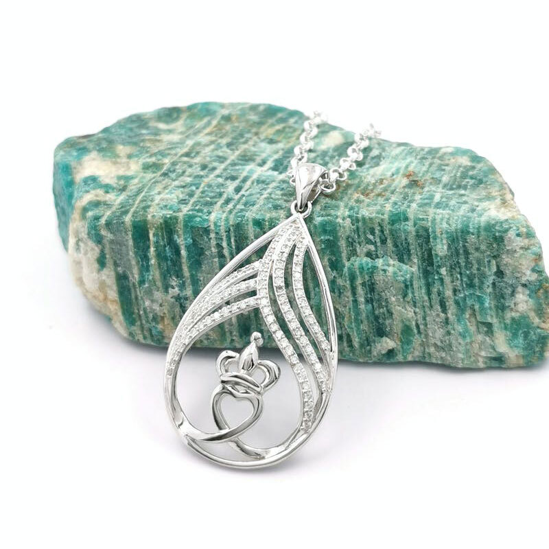 Sterling Silver CZ Claddagh