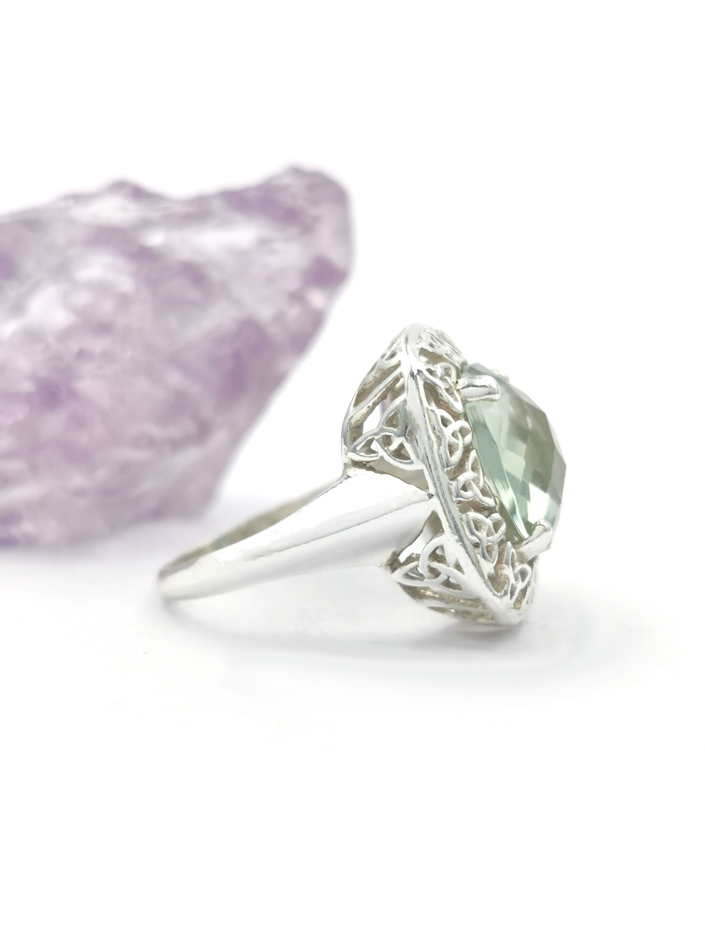 Womens Trinity Knot Ring in Sterling Silver