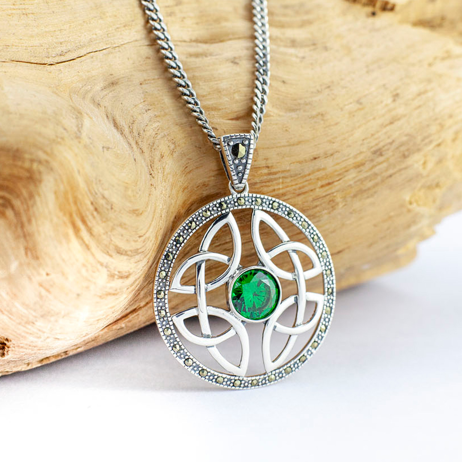 Striking Sterling Silver Trinity Knot Gift Set For Women