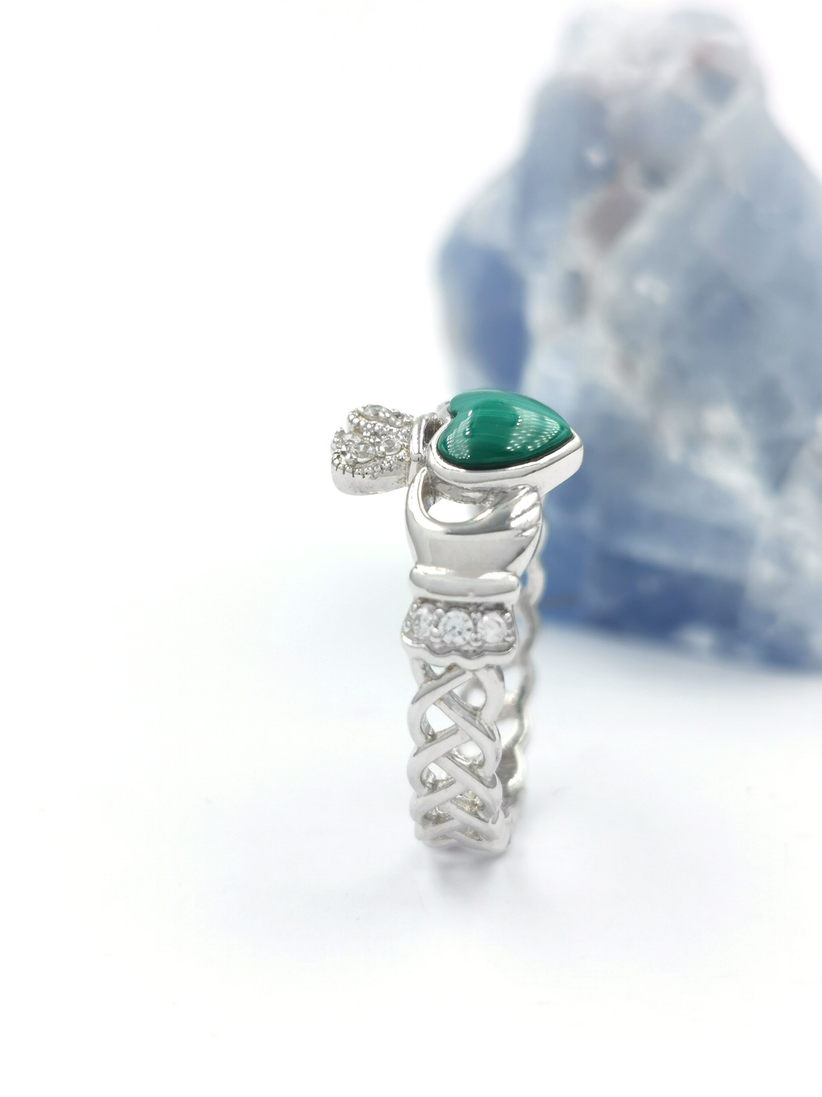 Womens Claddagh Ring in Sterling Silver