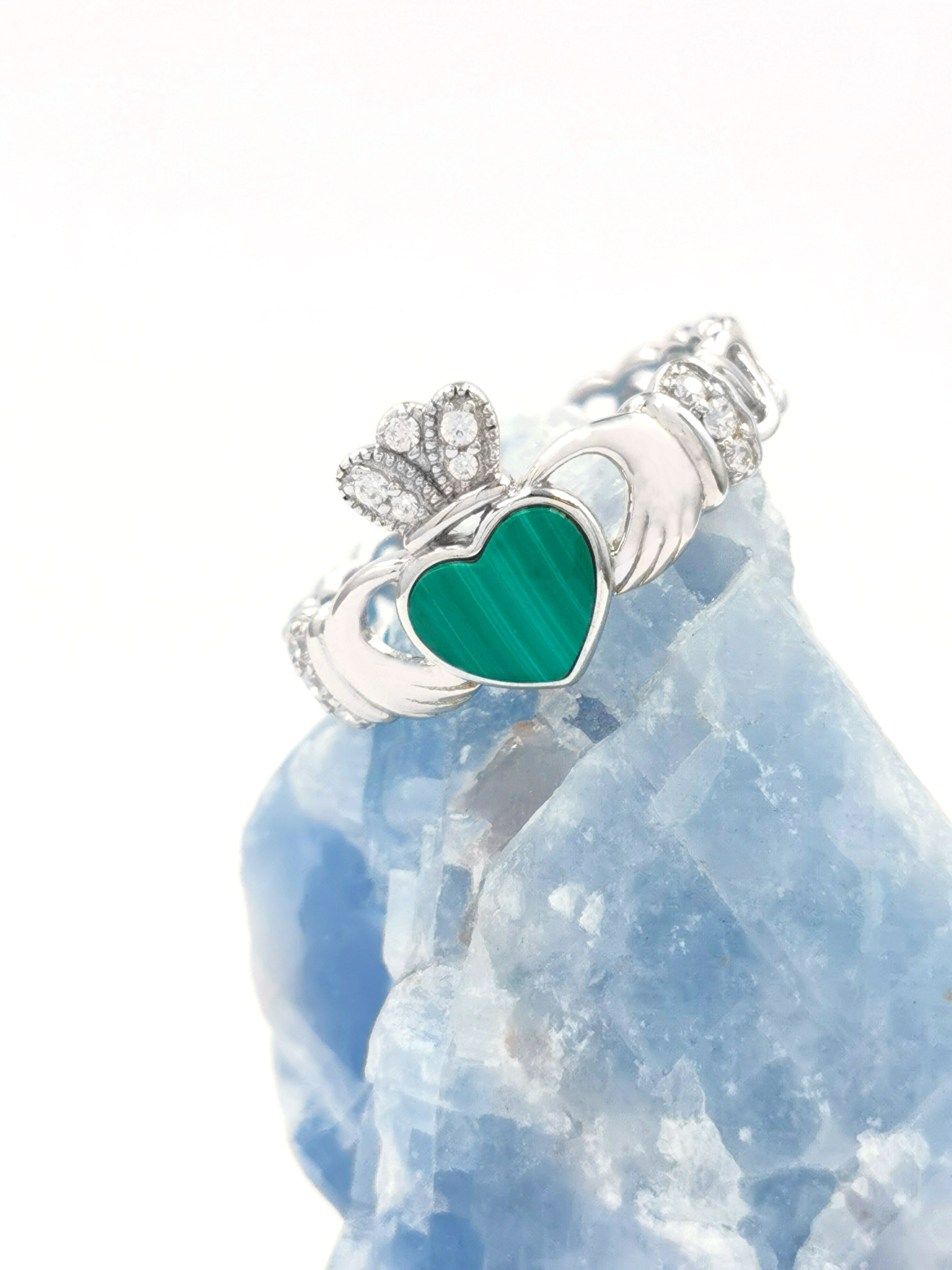 Womens Sterling Silver Claddagh Ring