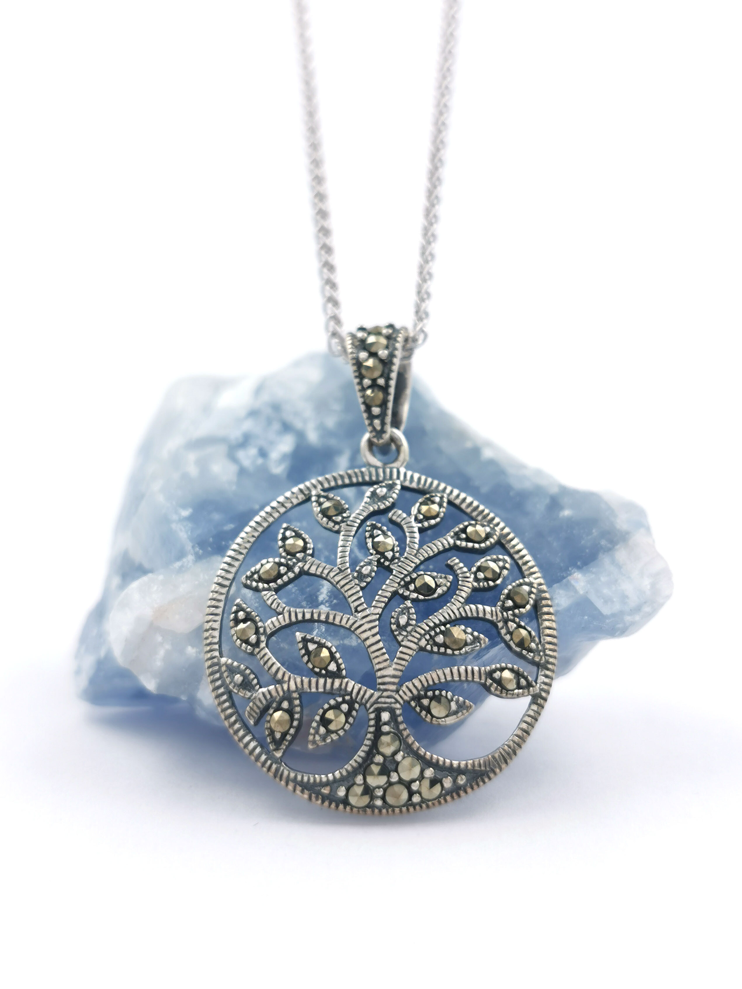 Gorgeous Sterling Silver Tree of Life Necklace For Women