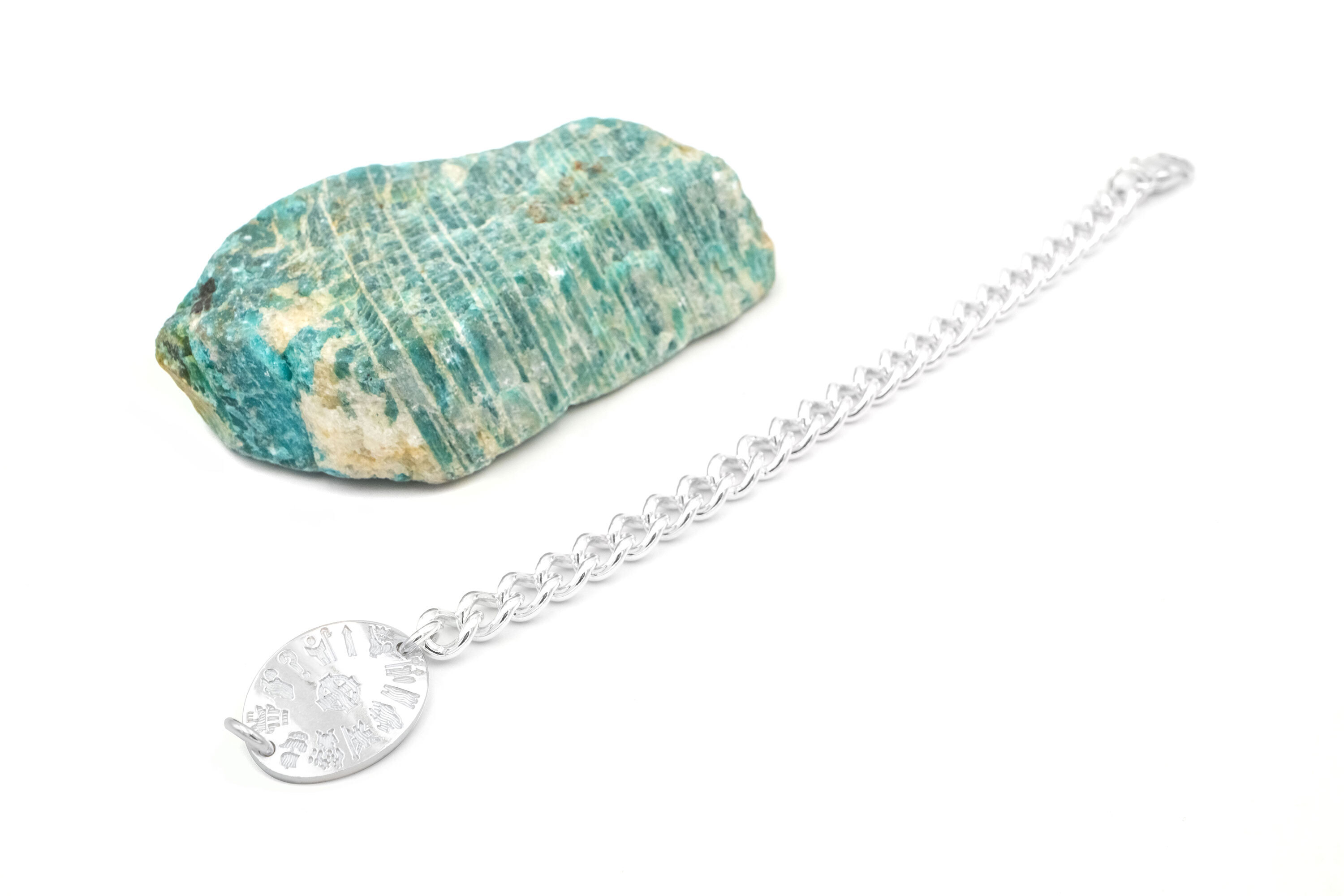 Womens Gorgeous Sterling Silver History Of Ireland Bracelet