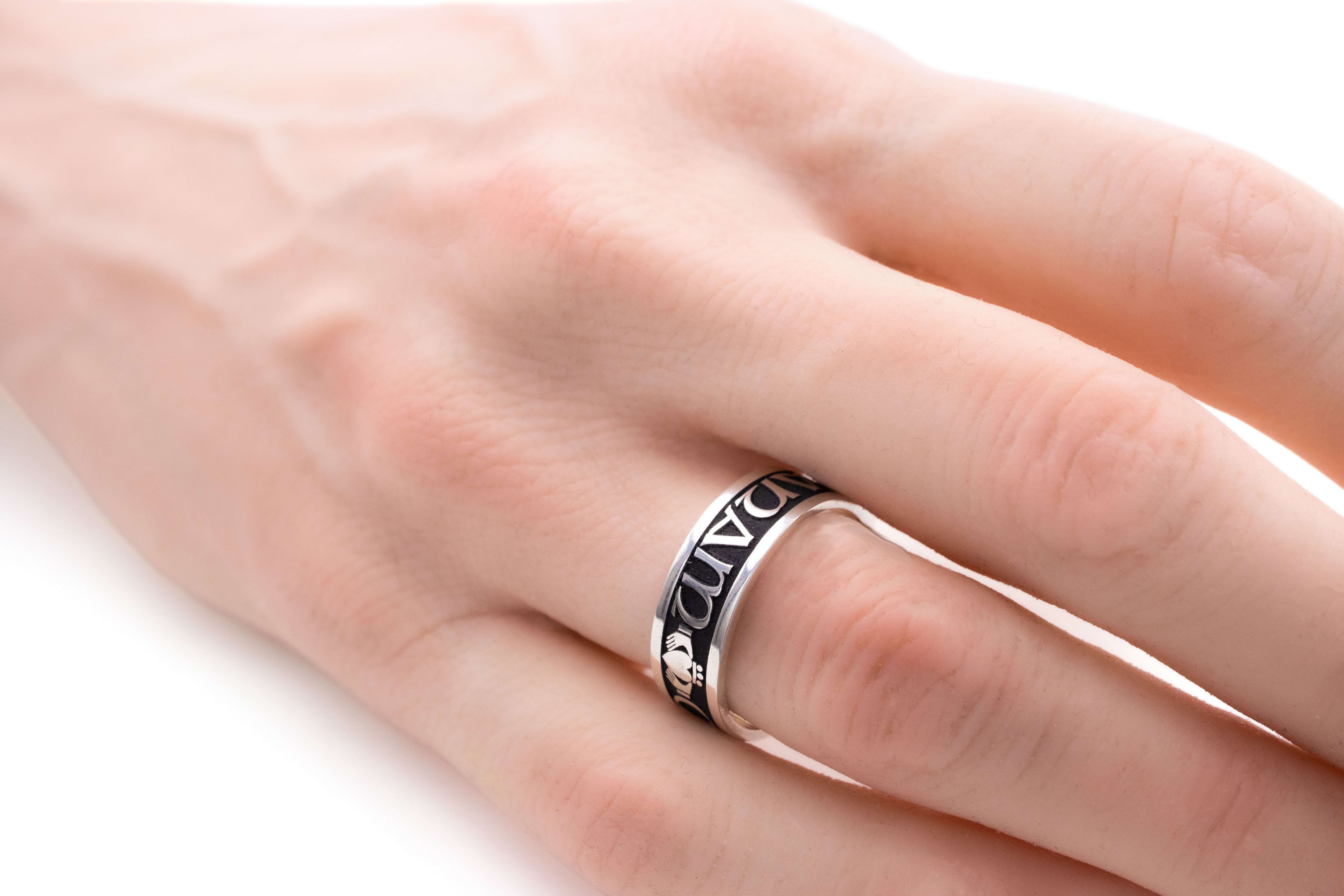 Striking Sterling Silver Mo Anam Cara & Gaelic 7.0mm Ring With a Oxidised Finish - Model Photo