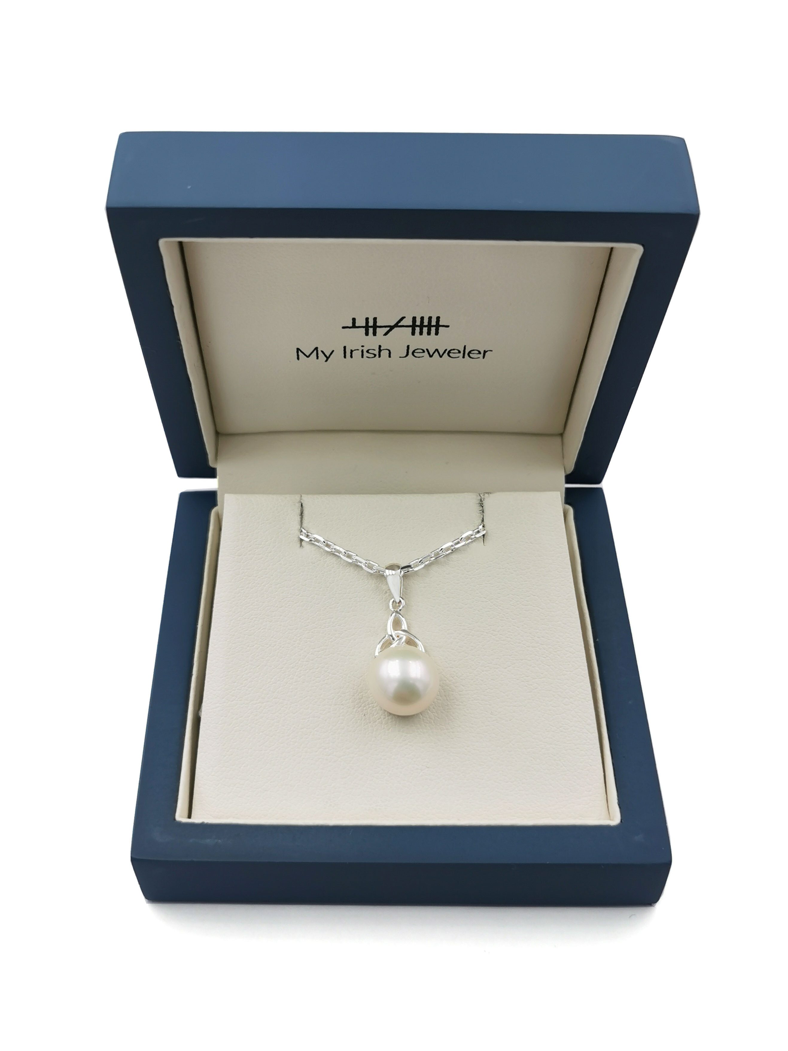 Irish Silver Claddagh green freshwater pearl necklace 