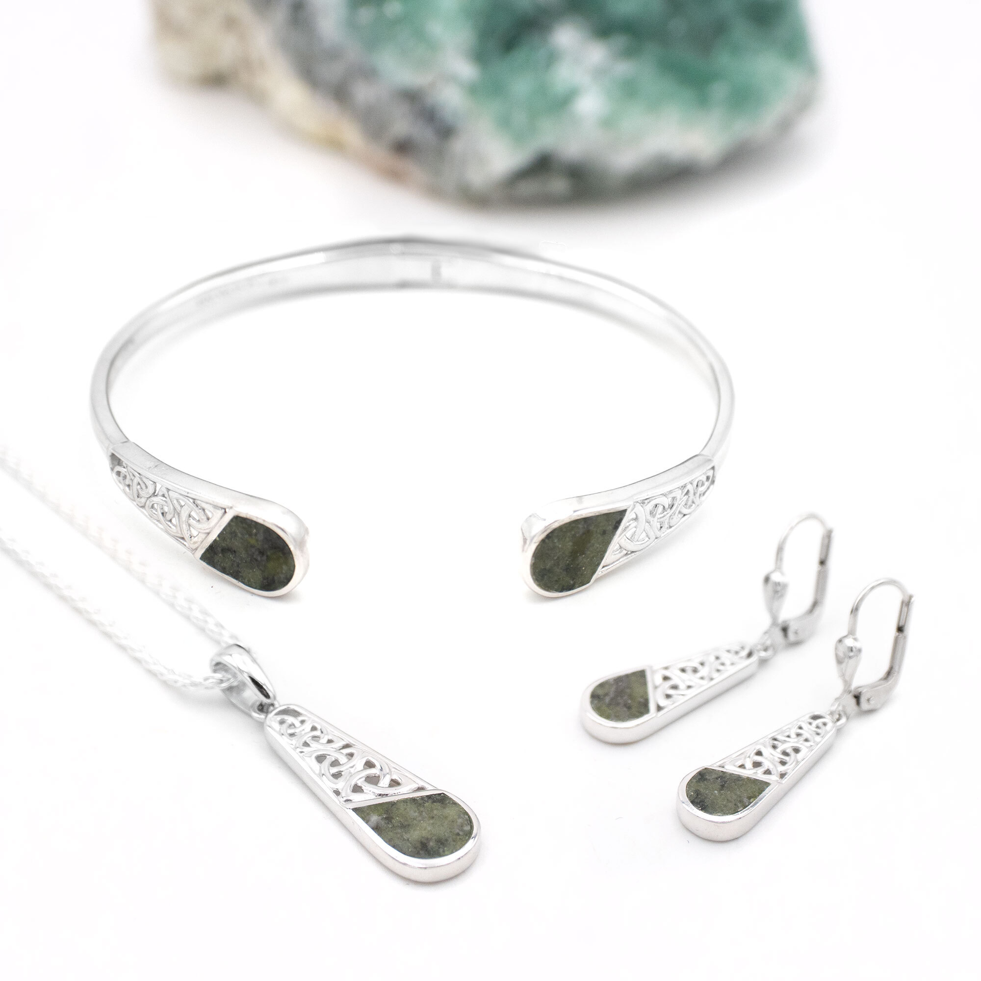 Necklace, Bracelet and Drop Earring Set