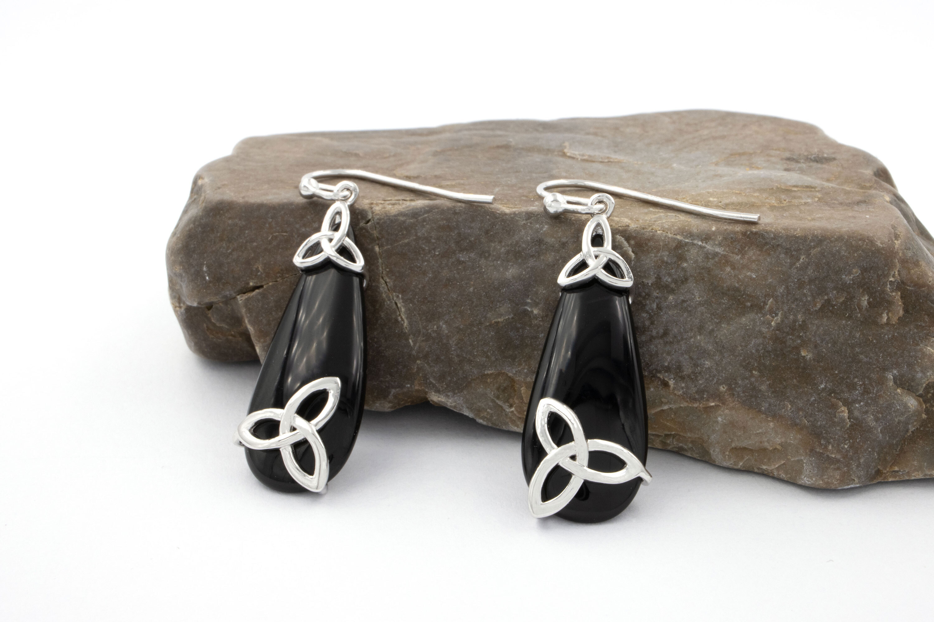 Artie Yellowhorse Black Onyx Pendant & Earring Set - The Crosby Collection  Store