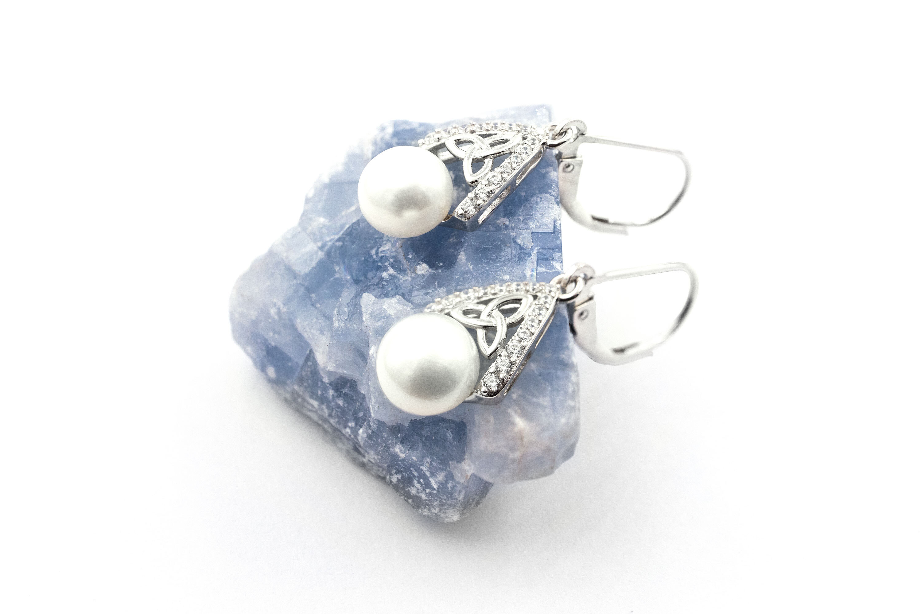 Gorgeous Sterling Silver Trinity Knot Earrings For Women