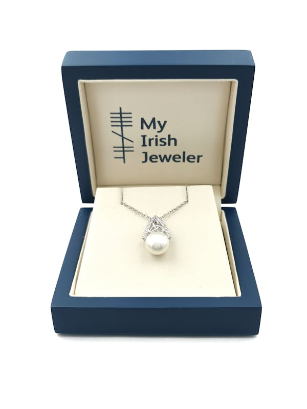 Gorgeous Sterling Silver Trinity Knot Gift Set For Women. In Luxury Packaging.
