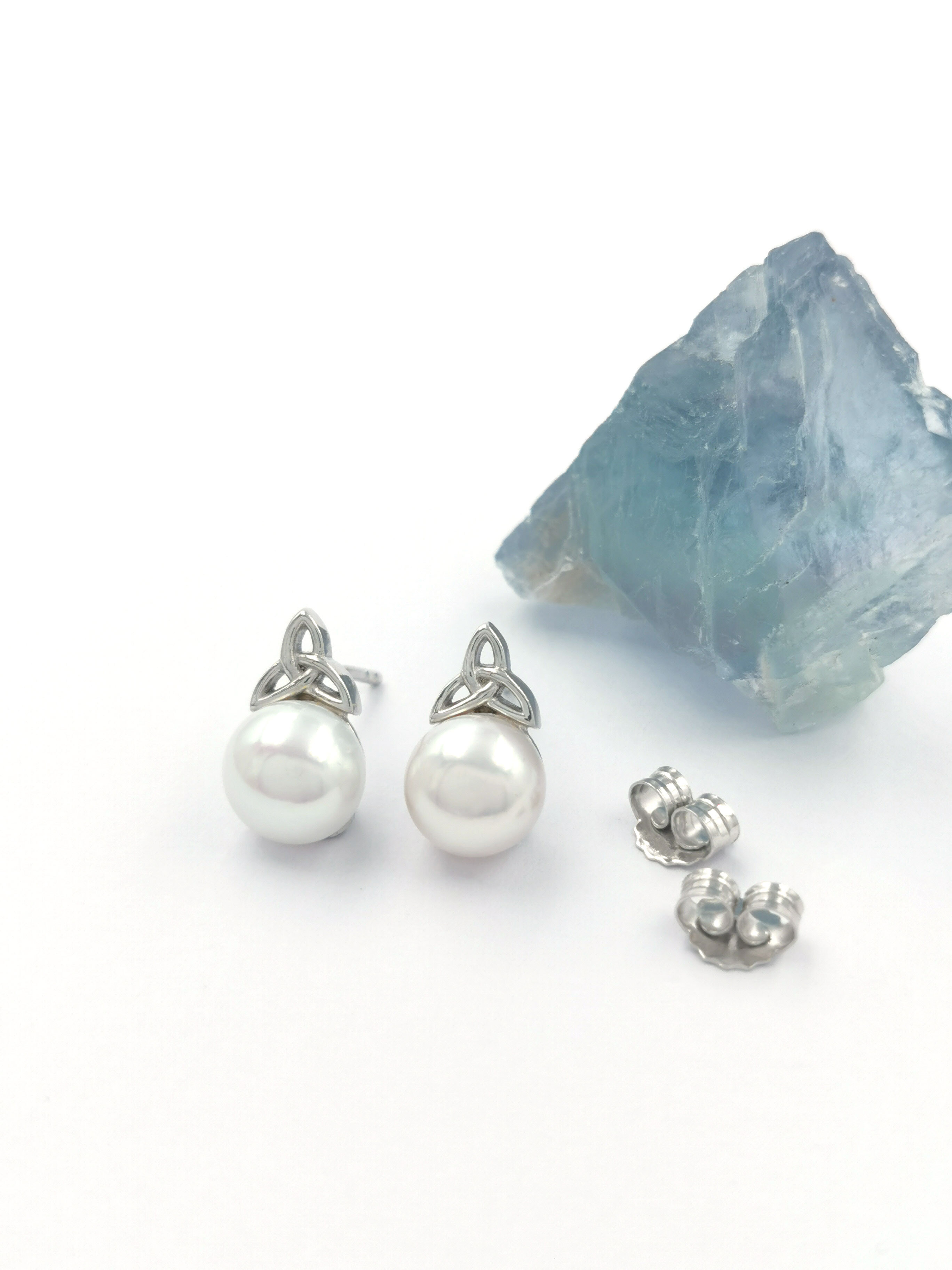 Womens Sterling Silver Trinity Knot Earrings
