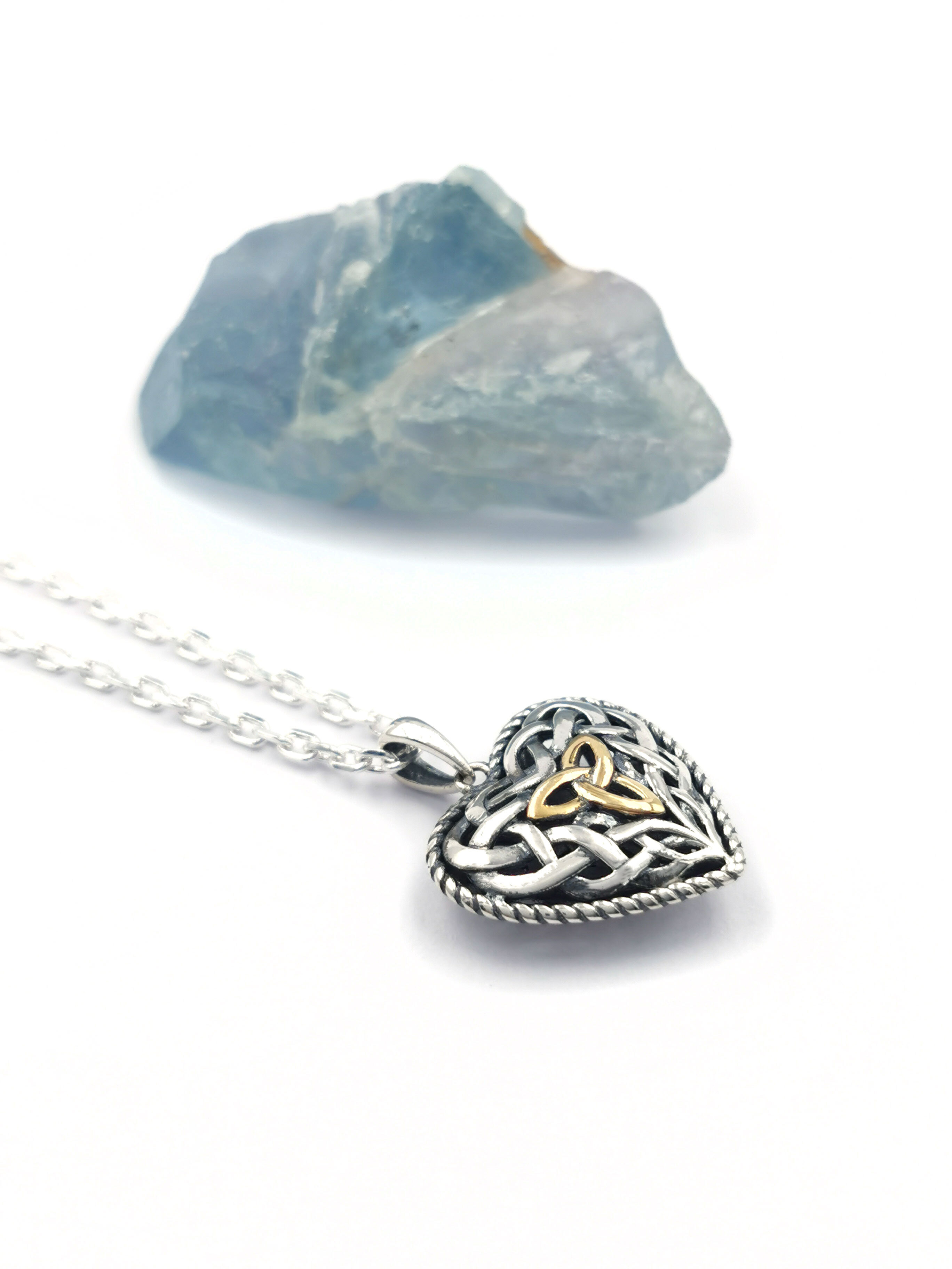 Trinity Knot - Shown with Light Cable Chain