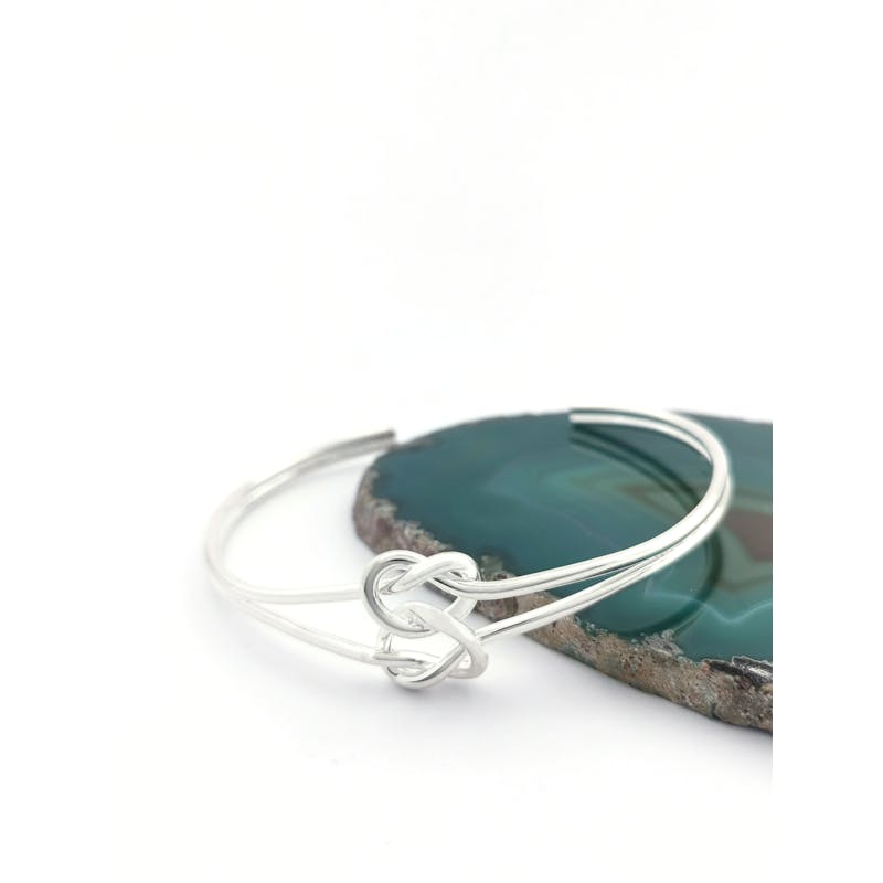 Womens Sterling Silver Celtic Knot Bracelet